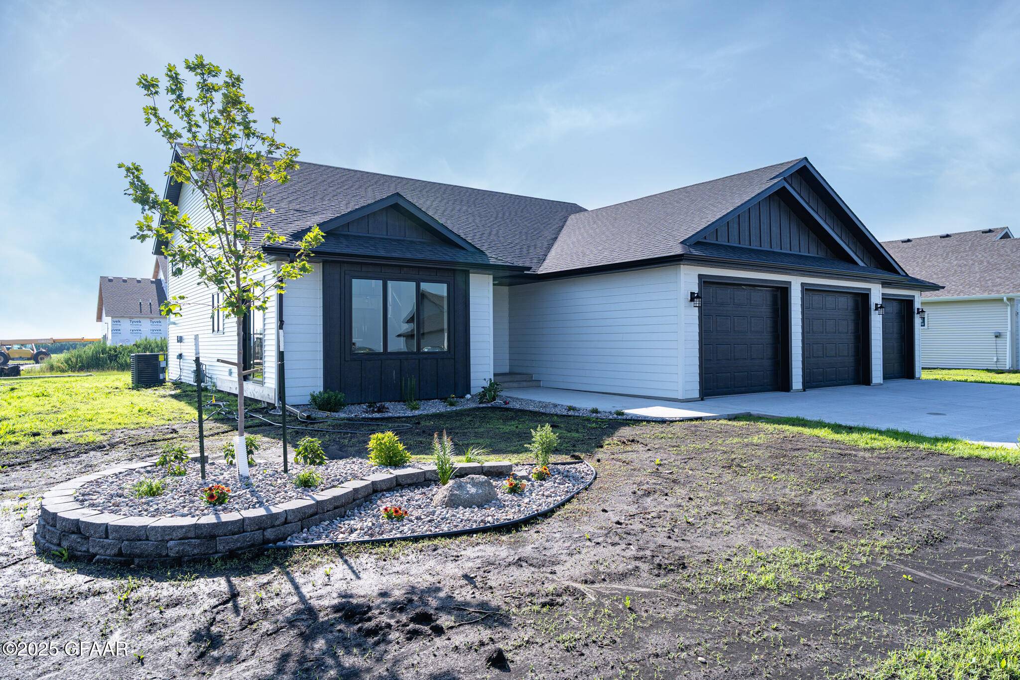Grand Forks, ND 58201,6329 YUKON LANE