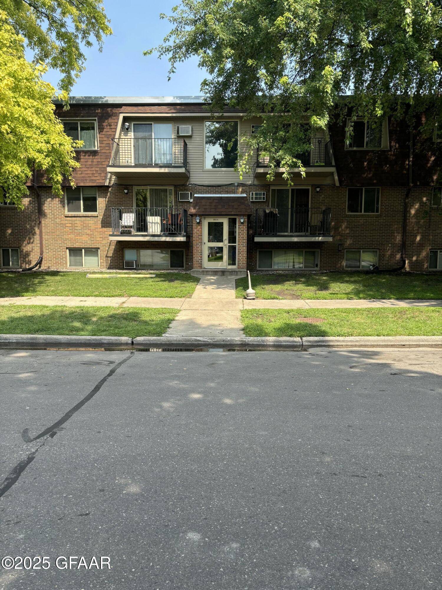 Grand Forks, ND 58201,1814 22ND AVE S 314