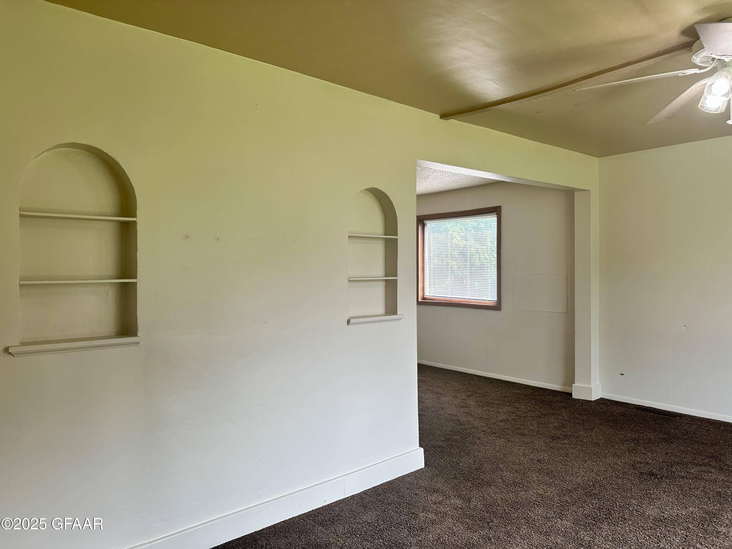 Crookston, MN 56716,513 CENTRAL AVE N