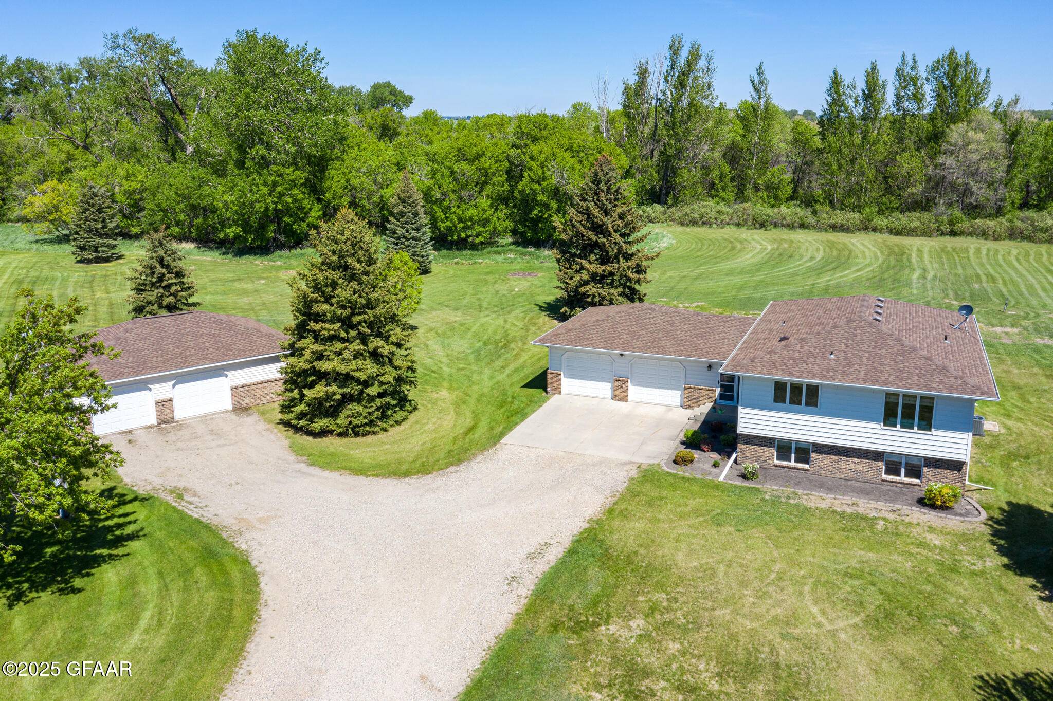 East Grand Forks, MN 56721,38412 US HWY 2 SW