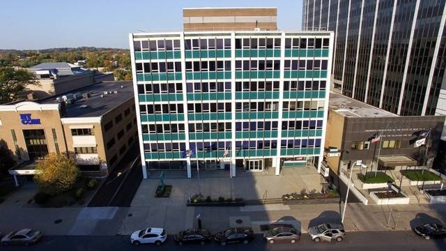 Albany, NY 12210,111 WASHINGTON AV