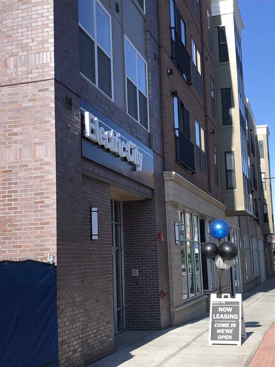 Schenectady, NY 12305,240 STATE ST ST
