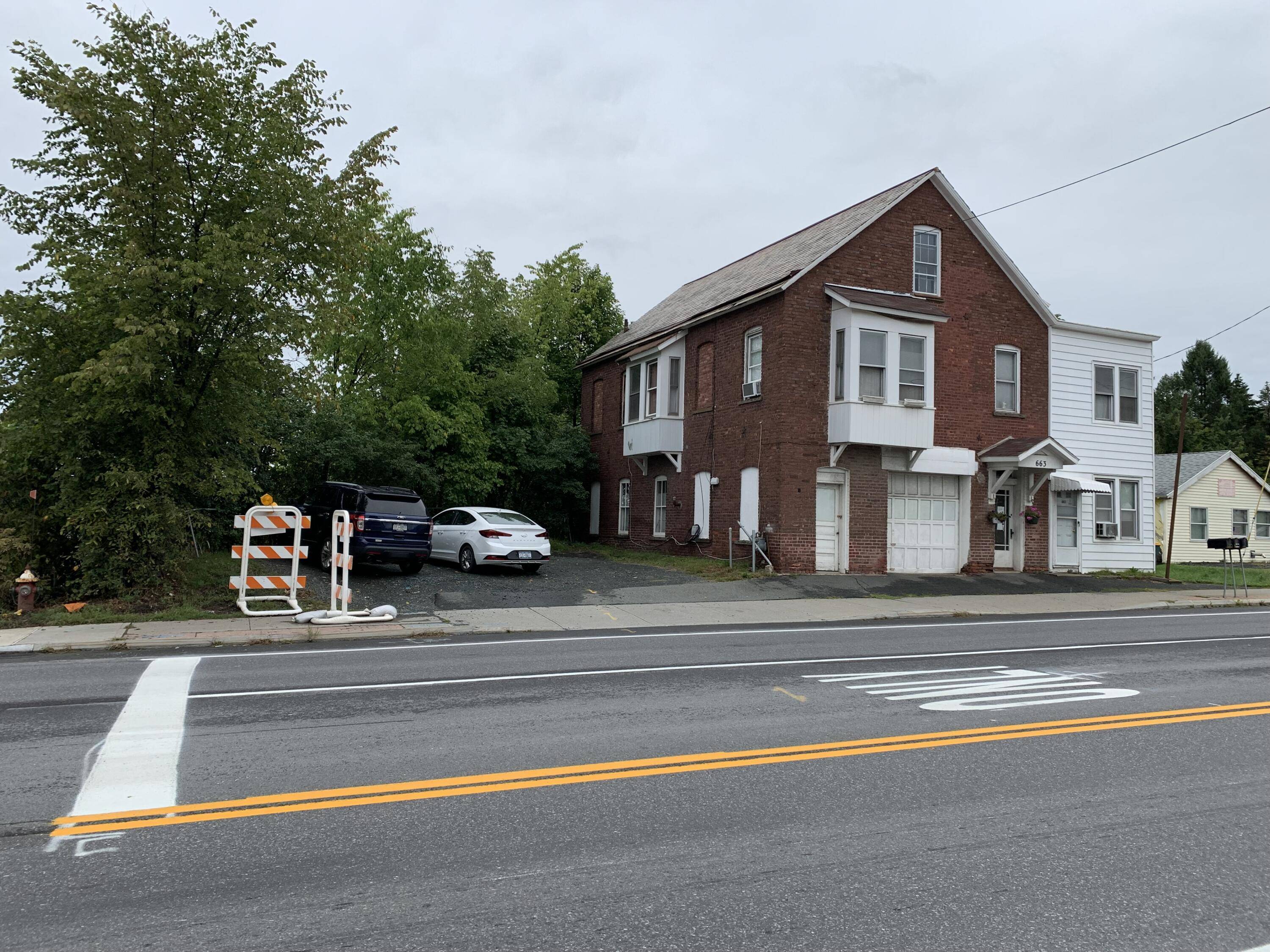 Troy, NY 12180,663 Hoosick RD