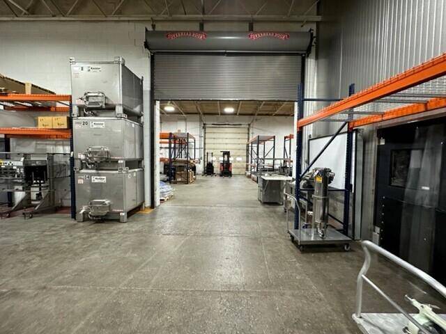 Other, NY 99999,15 Commercial Street ST