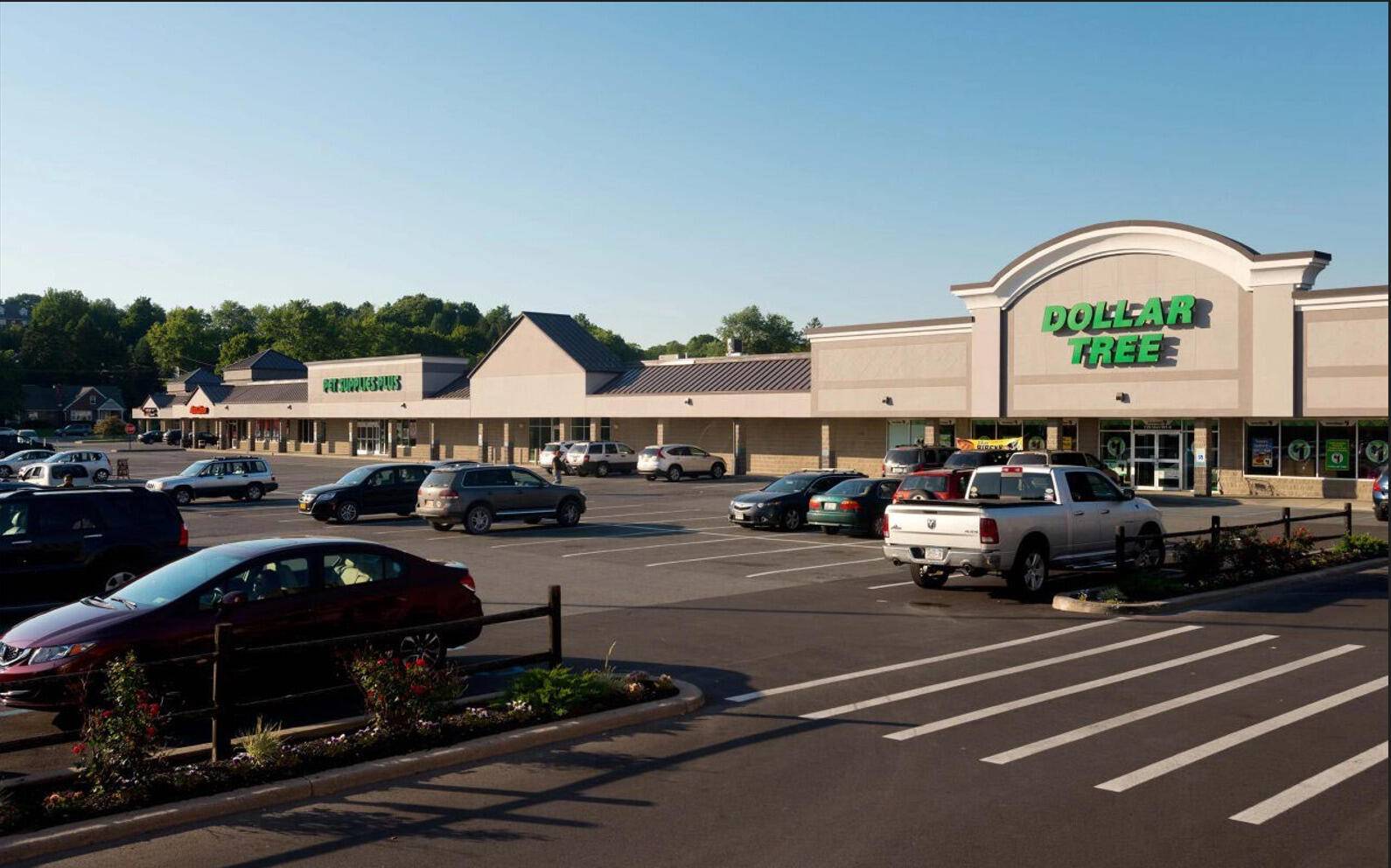 Troy, NY 12180,720 Hoosick RD