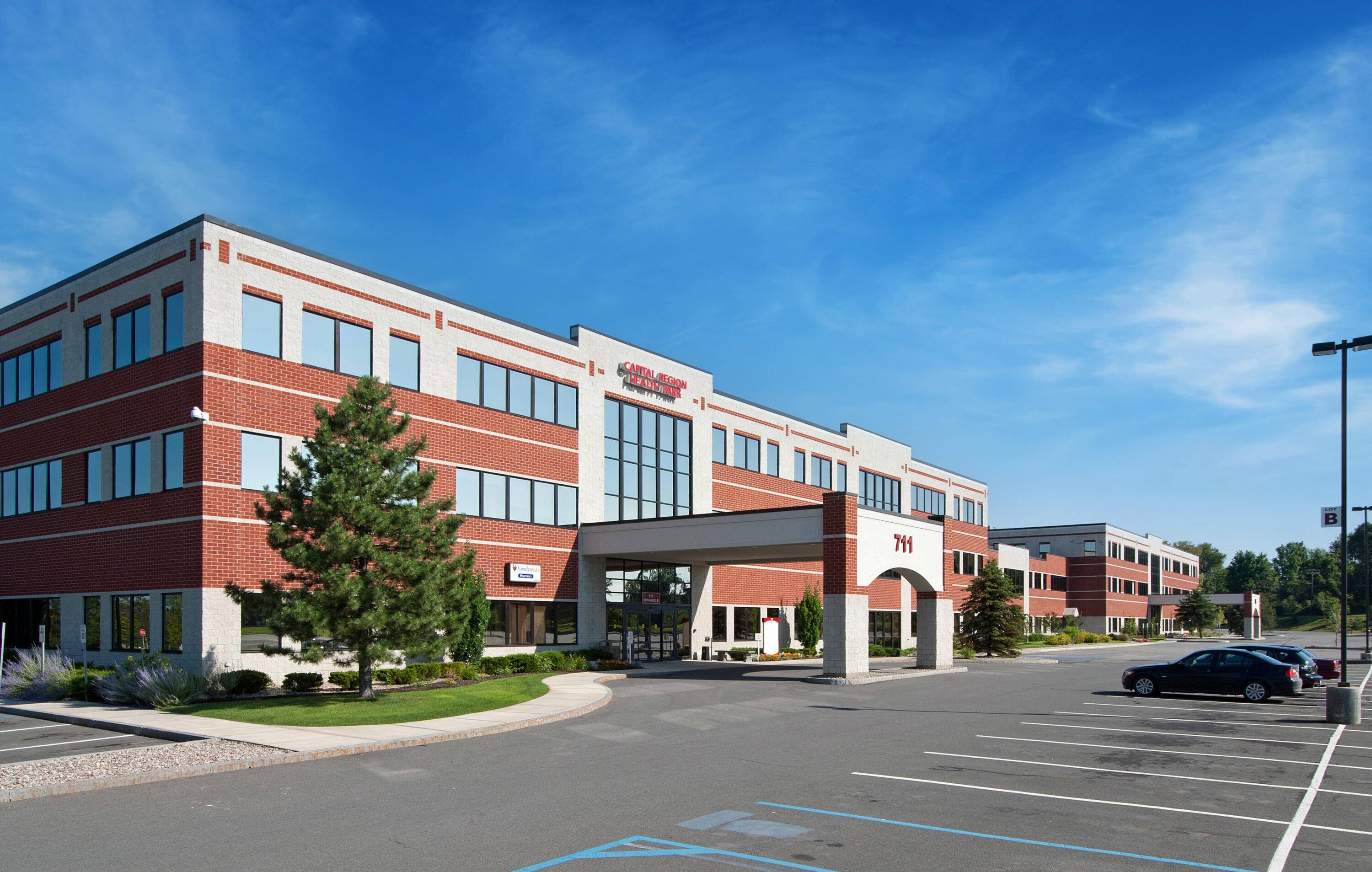Latham, NY 12110,711-713 Troy-Schenectady RD