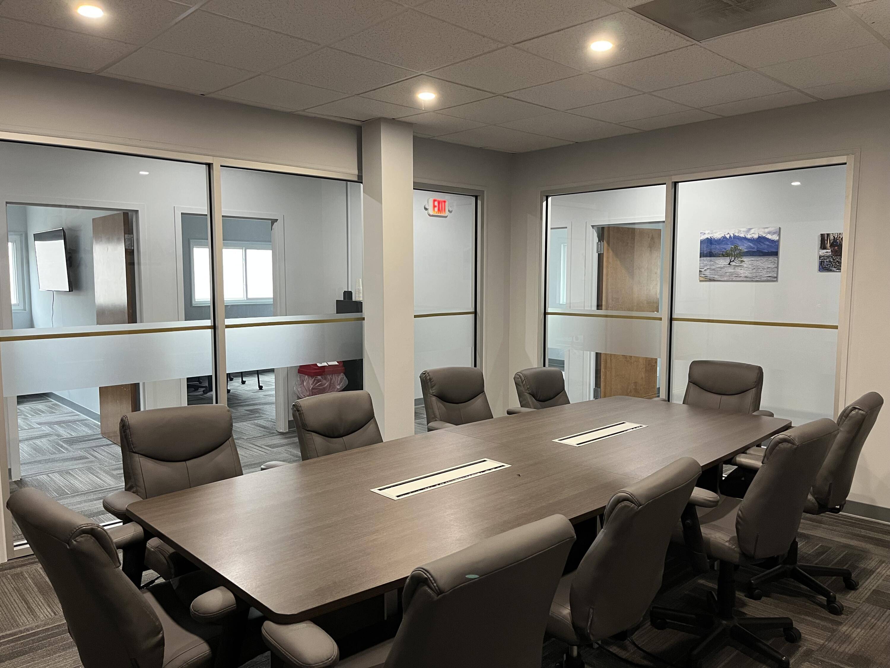 Albany, NY 12205,24 Aviation RD