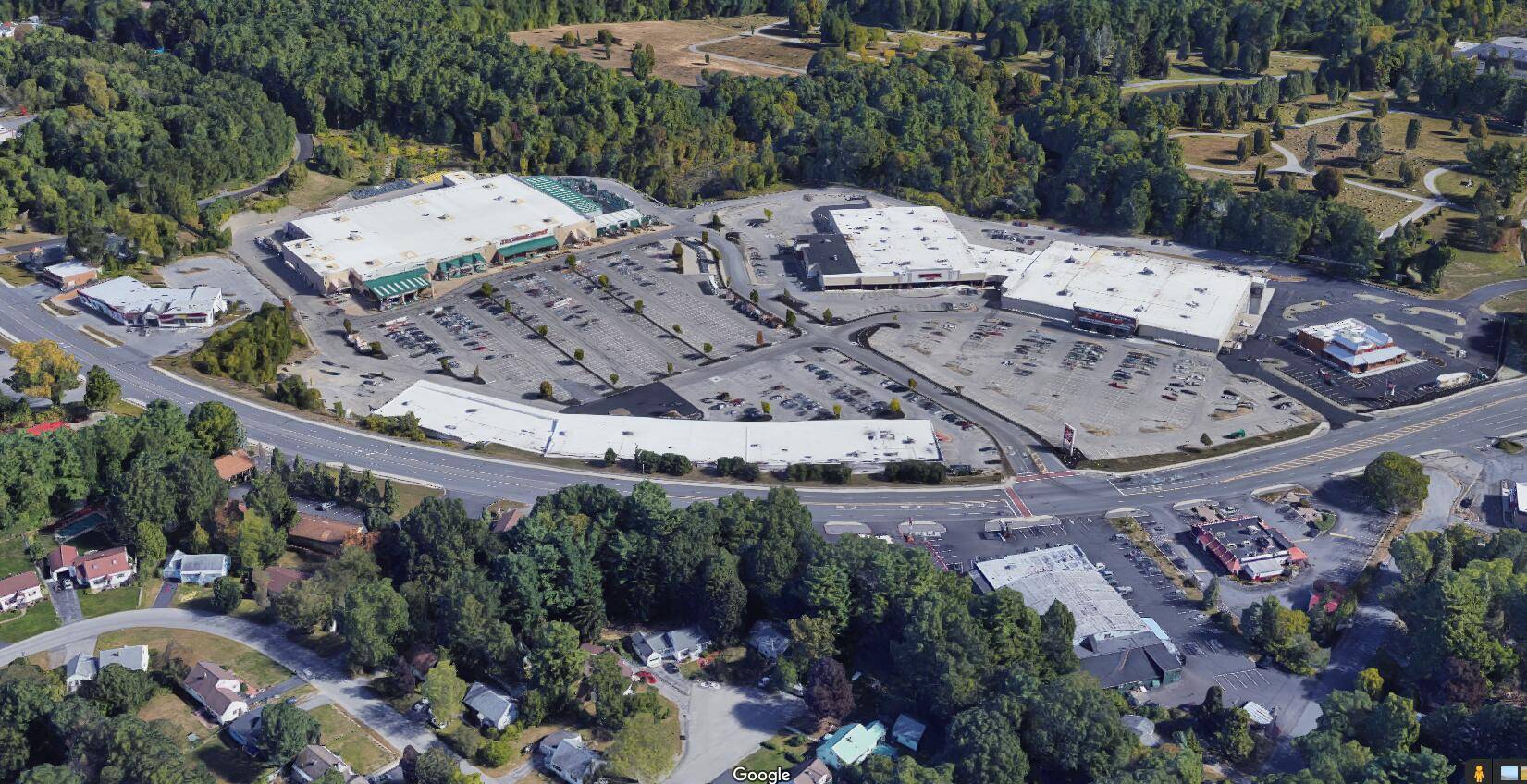 Queensbury, NY 12804,820 State Route 9