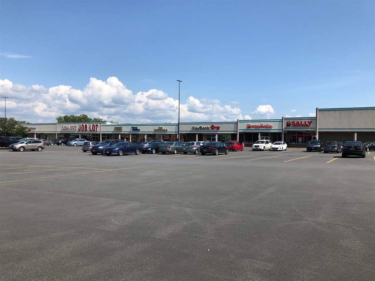 Albany, NY 12206,911 CENTRAL AVE