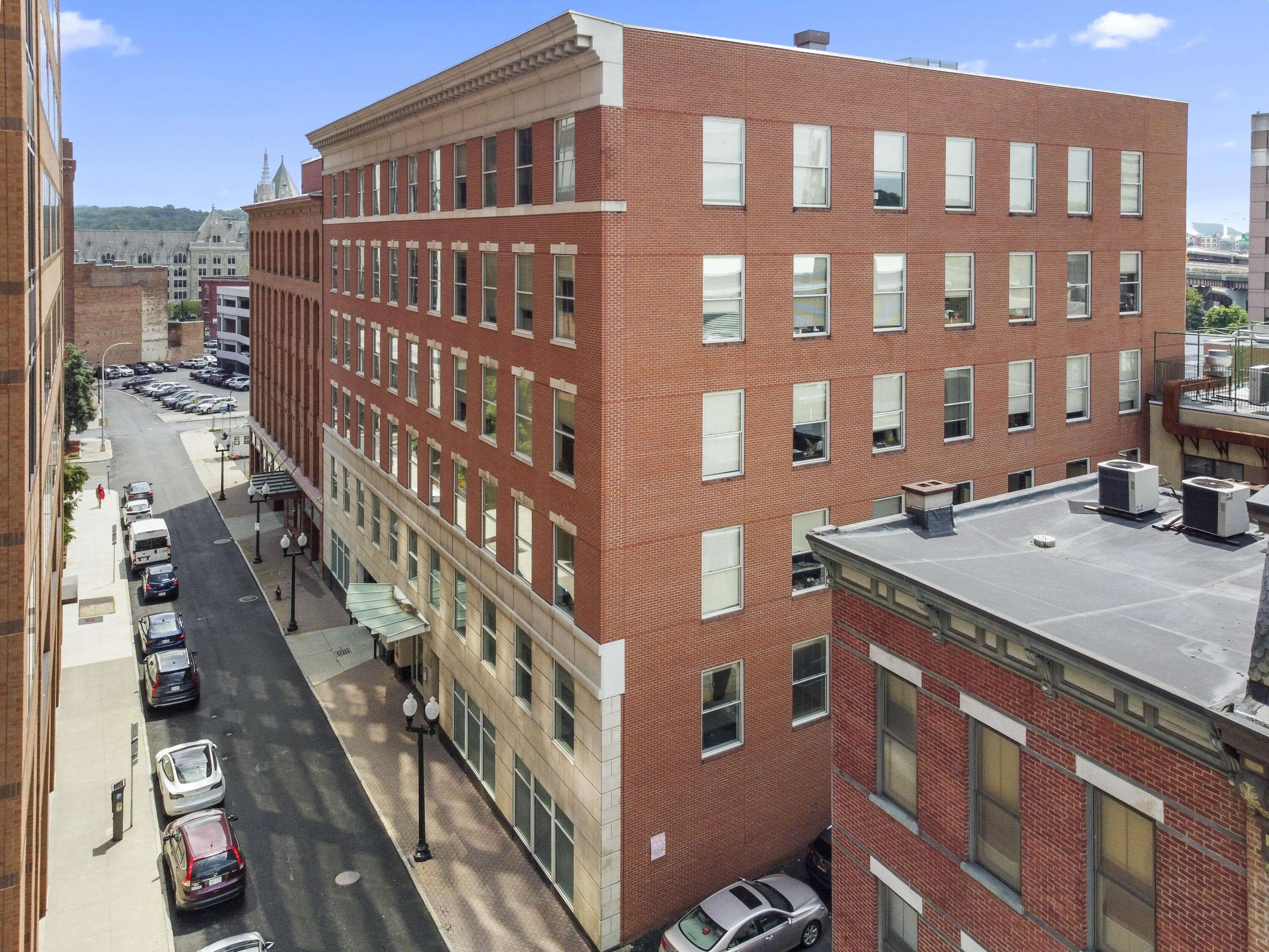 Albany, NY 12207,50 Beaver ST