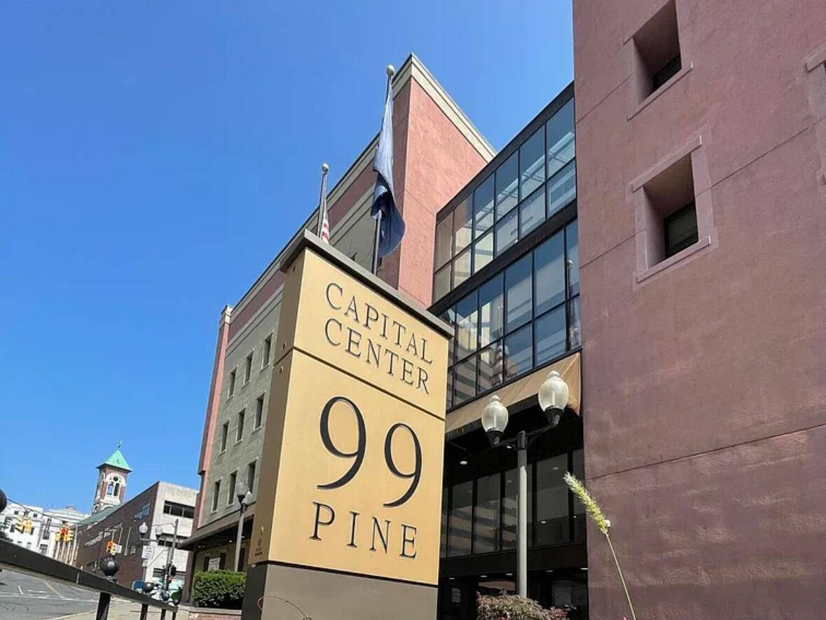 Albany, NY 12207,99 Pine ST