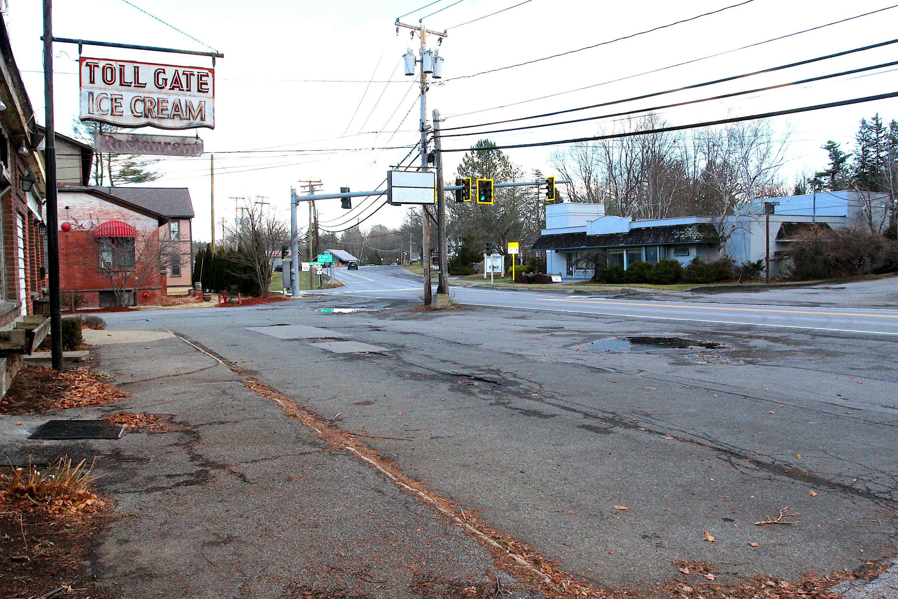 Slingerlands, NY 12159,1569 New Scotland Road RD