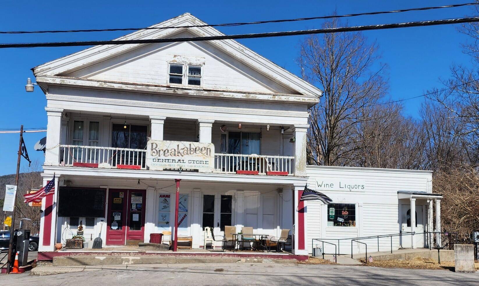Middleburgh, NY 12122,115 Clauverwie RD