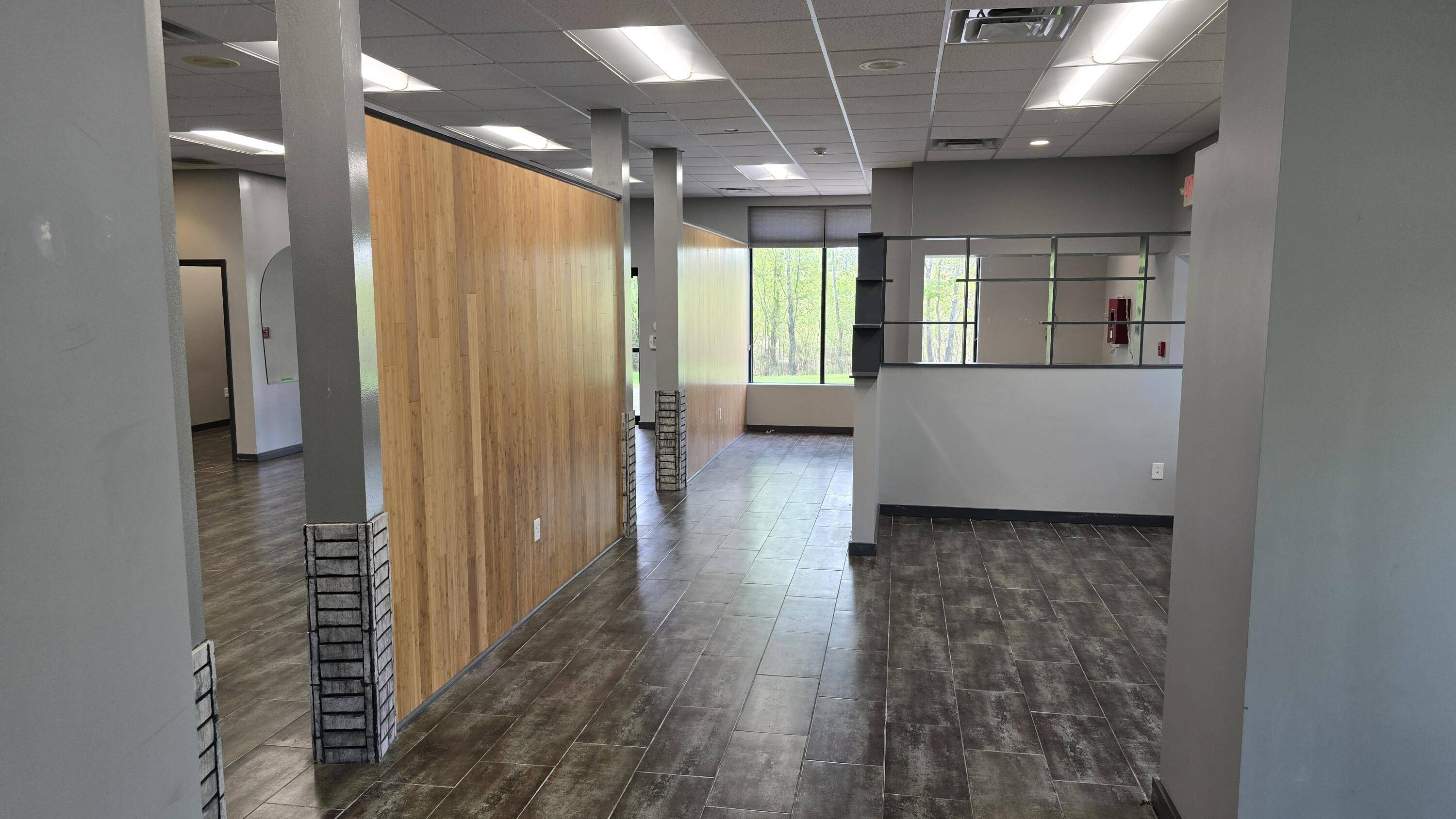 Ballston Lake, NY 12019,821 Main ST