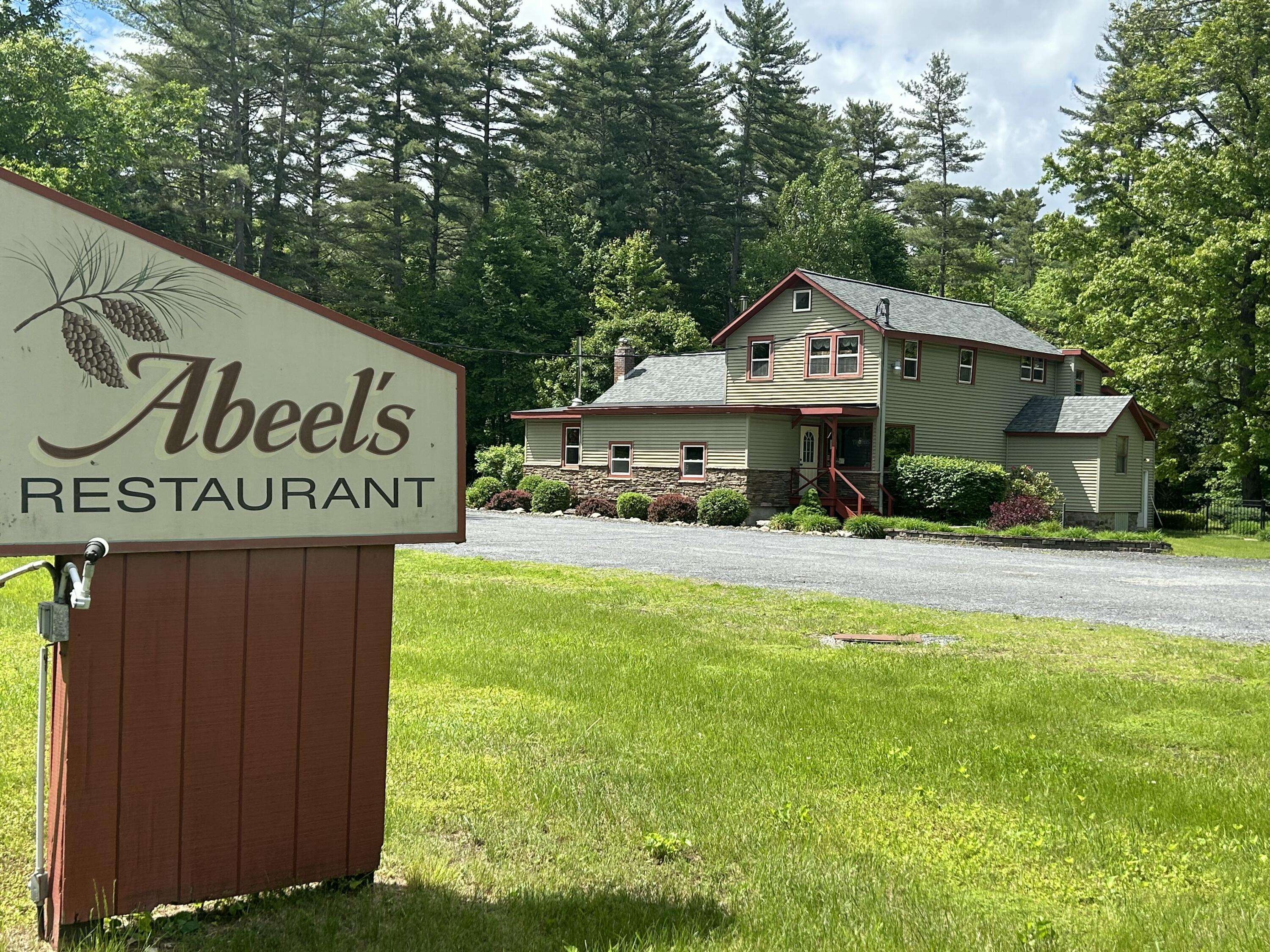 Ballston Spa, NY 12020,910 Rock City RD
