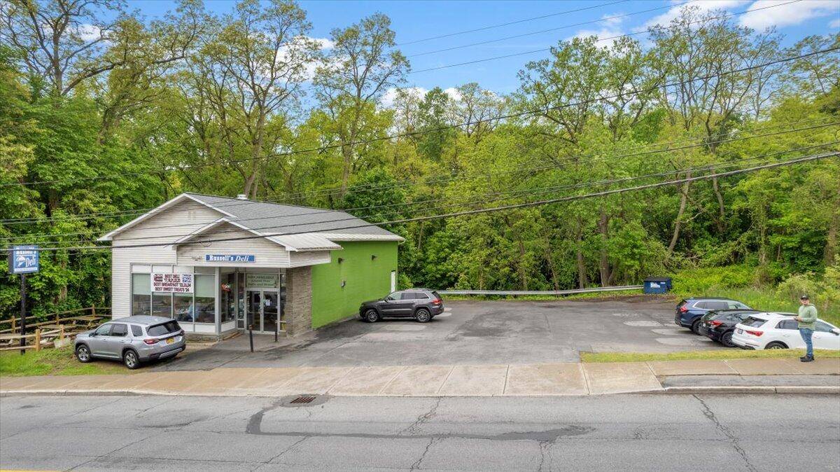 Ballston Spa, NY 12020,303 Milton AVE