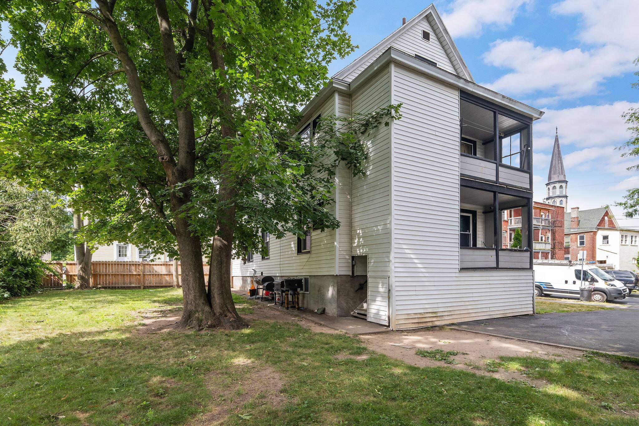 Schenectady, NY 12308,944 Park AVE