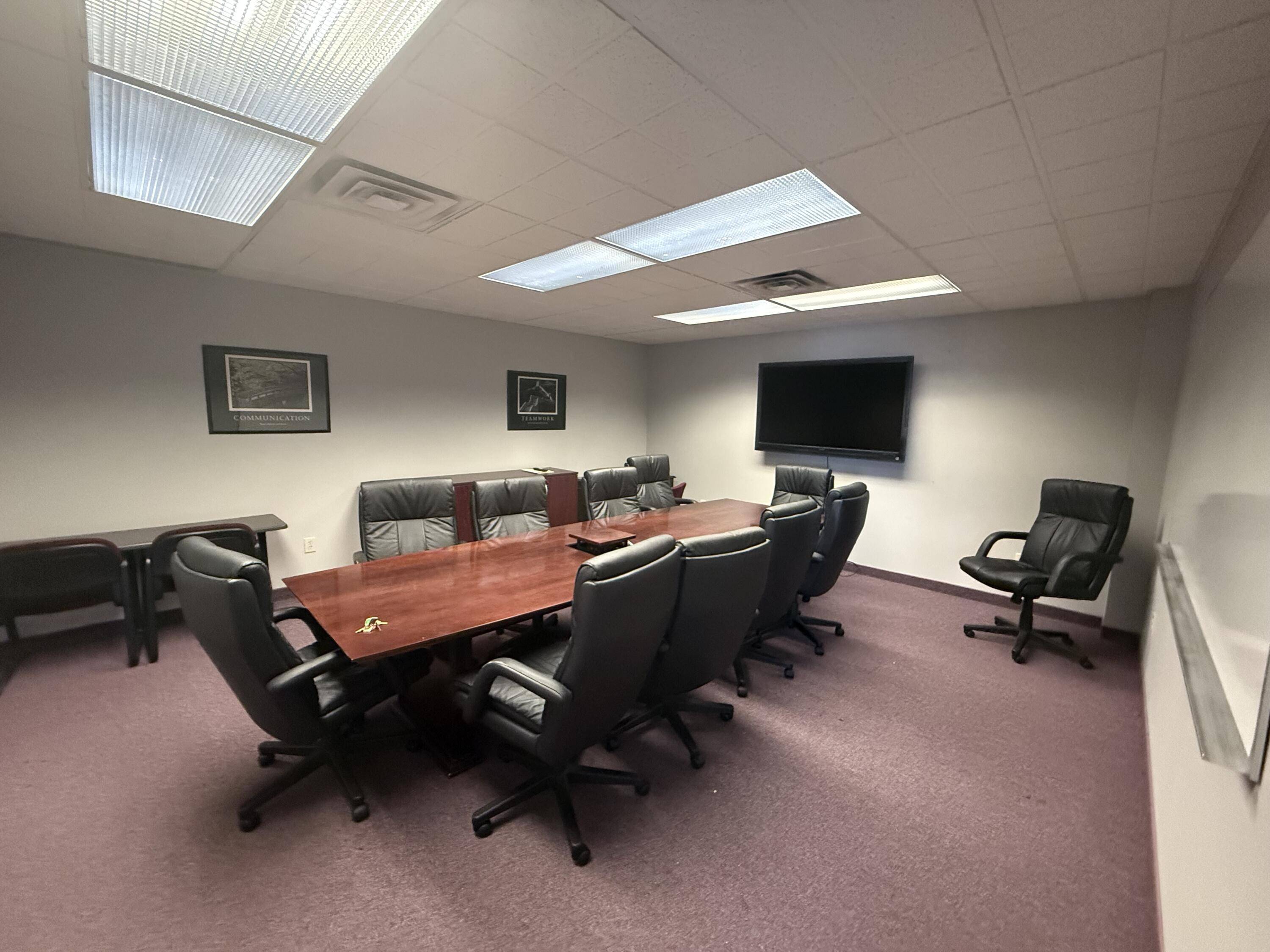 Schenectady, NY 12305,670 Franklin ST