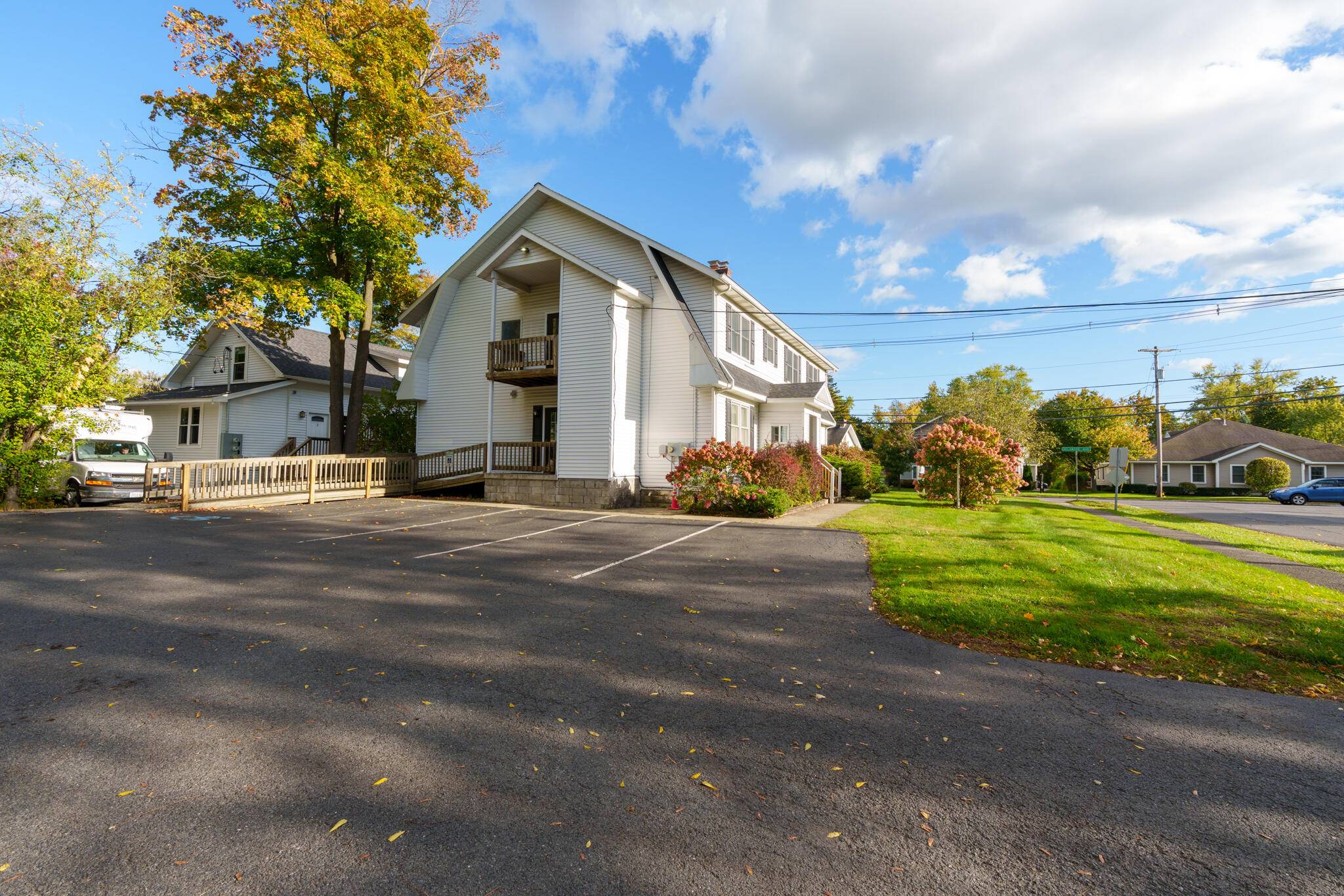 Delmar, NY 12054,1 Burhans PL