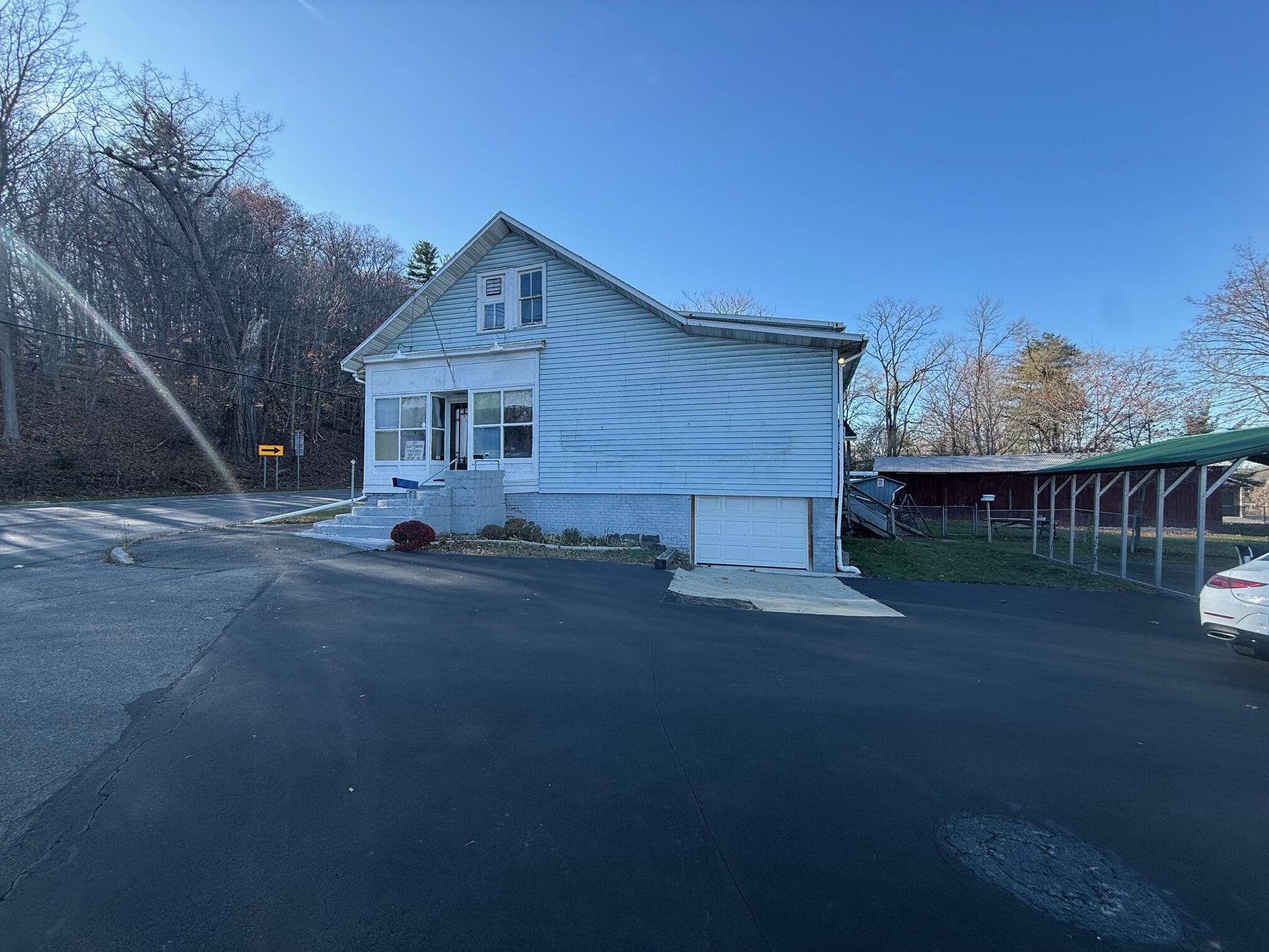 Schenectady, NY 12309,2855 Aqueduct RD