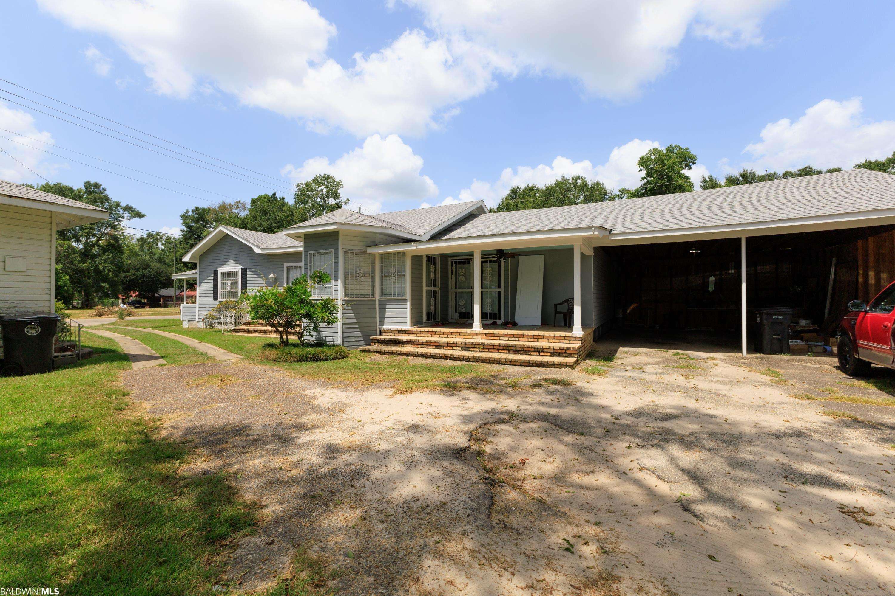 Prichard, AL 36610,1318 Drive Martin Luther King Jr Drive