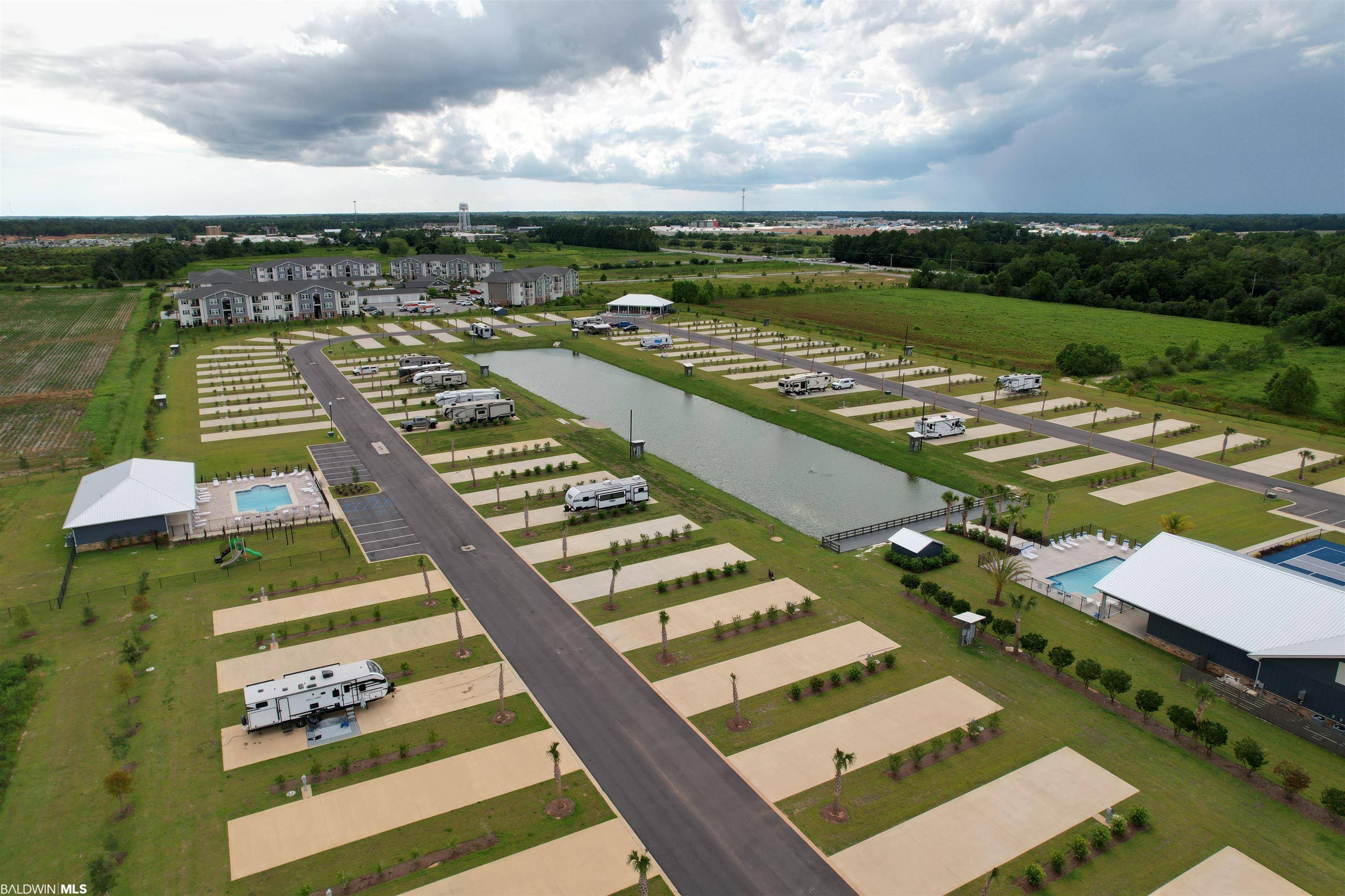 Foley, AL 36535,748 Vacation Circle