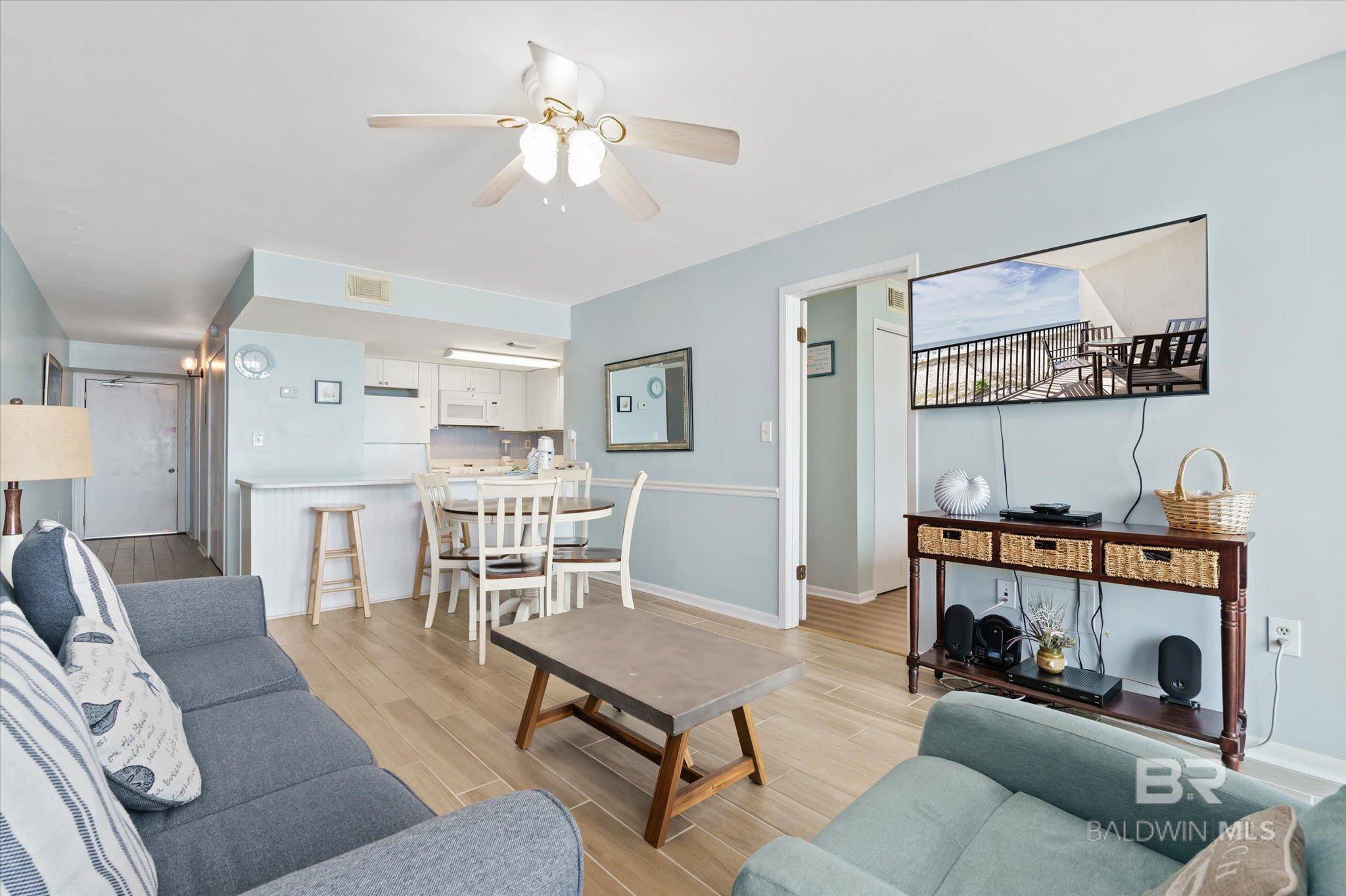 Gulf Shores, AL 36542,407 W Beach Boulevard #379
