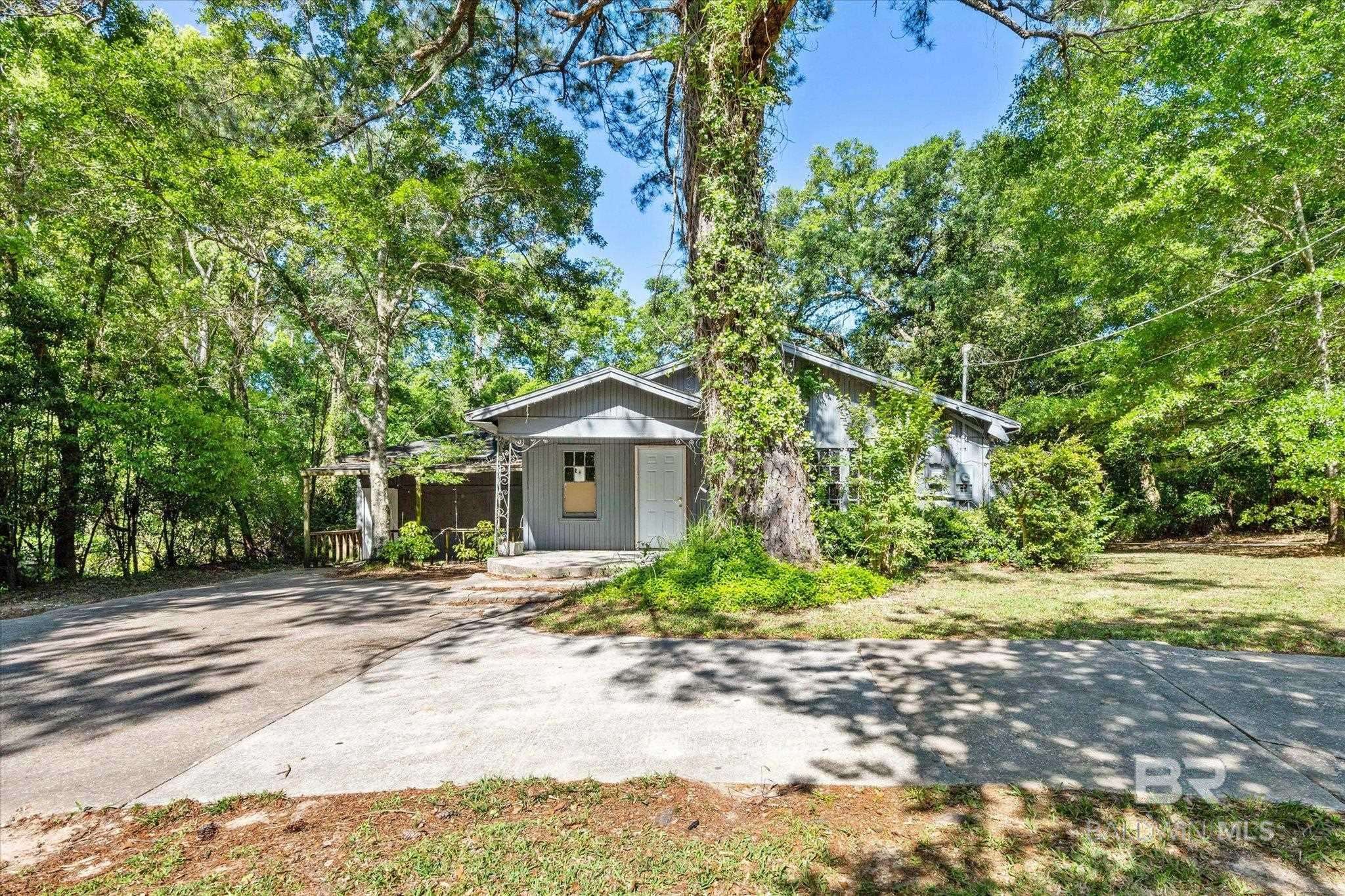Daphne, AL 36526,7499 Pinehill Road