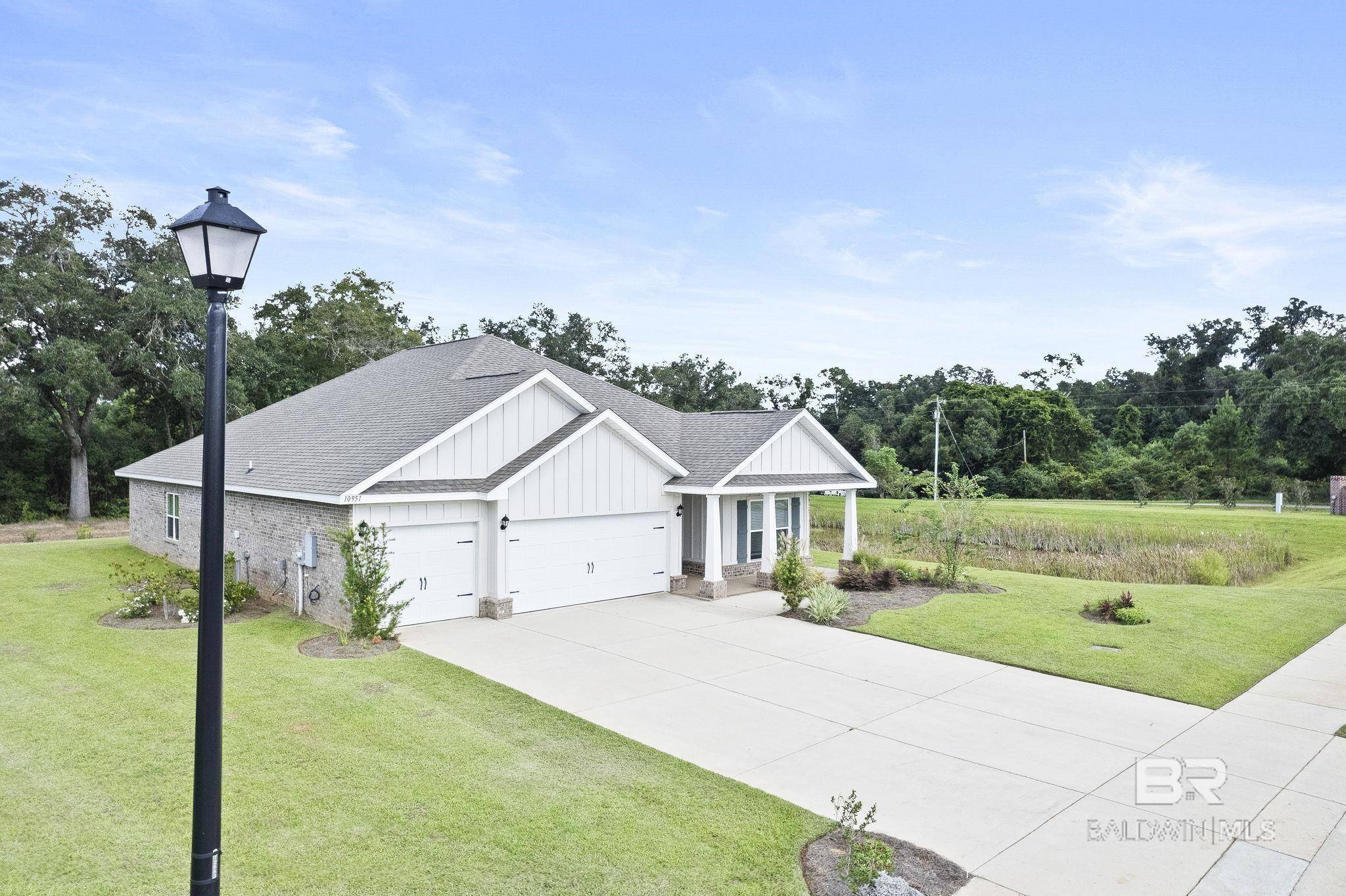 Daphne, AL 36526,10951 Centipede Drive