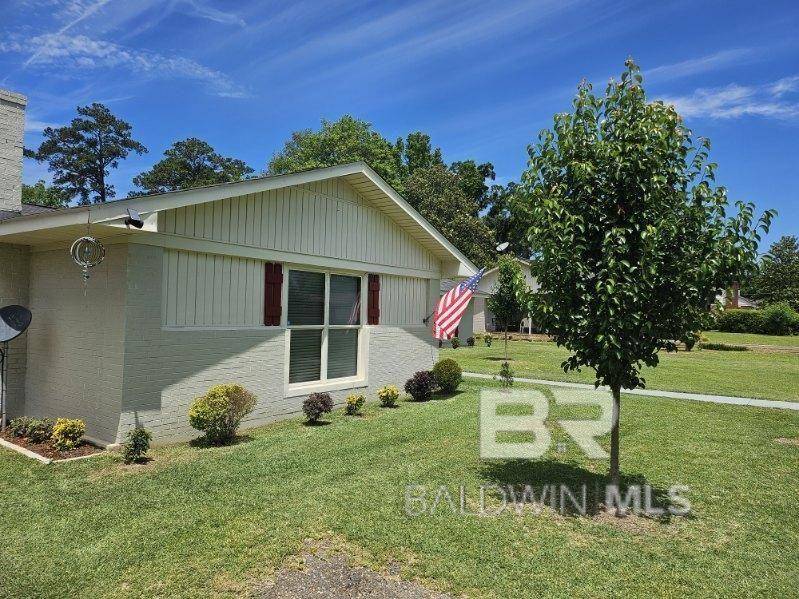 Brewton, AL 36426,1411 Mcmillan Avenue