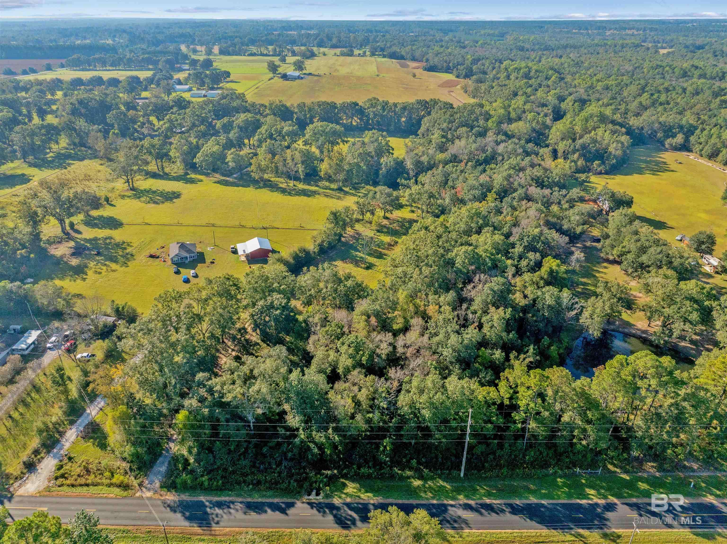 Robertsdale, AL 36567,19160 County Road 68