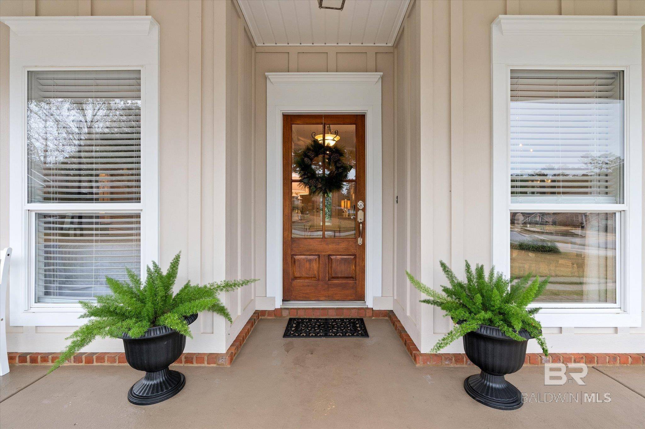 Daphne, AL 36526,27994 Oakachoy Loop