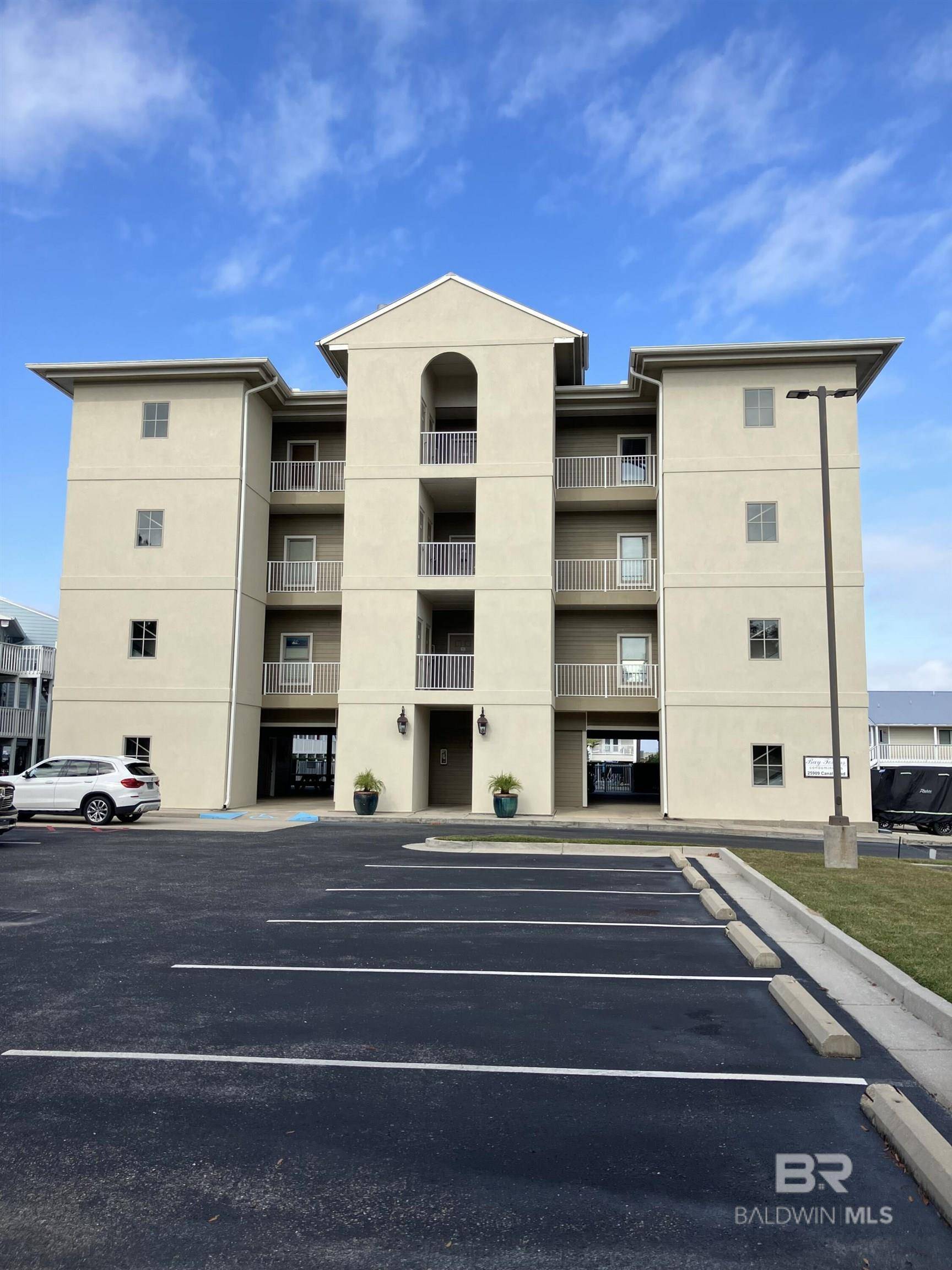 Orange Beach, AL 36561,25909 Canal Road #201