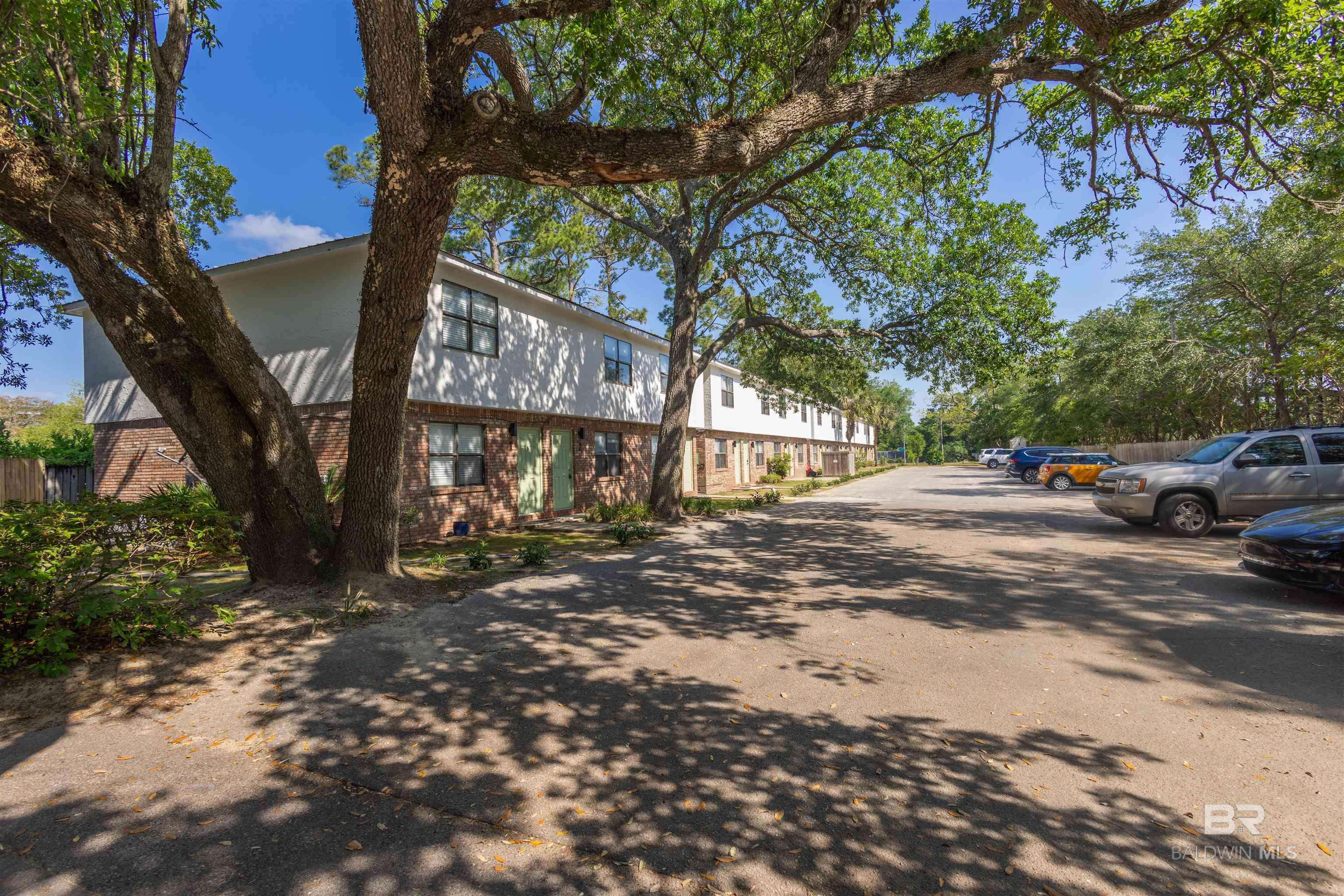 Gulf Shores, AL 36542,226 W Canal Drive #2