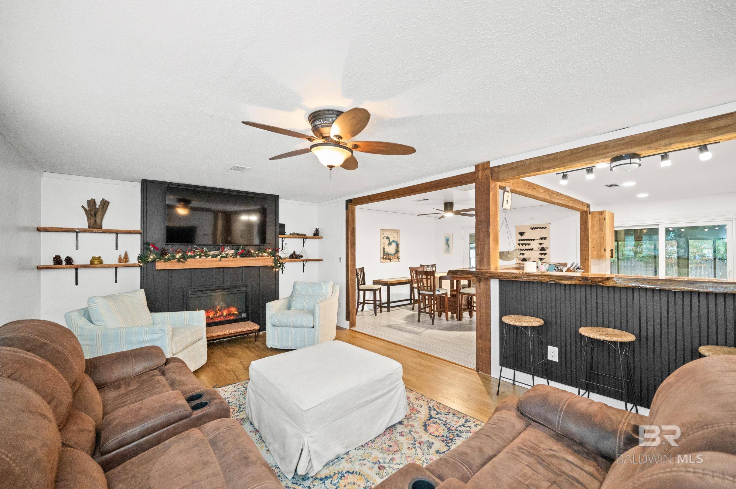 Gulf Shores, AL 36542,420 Camelia Circle