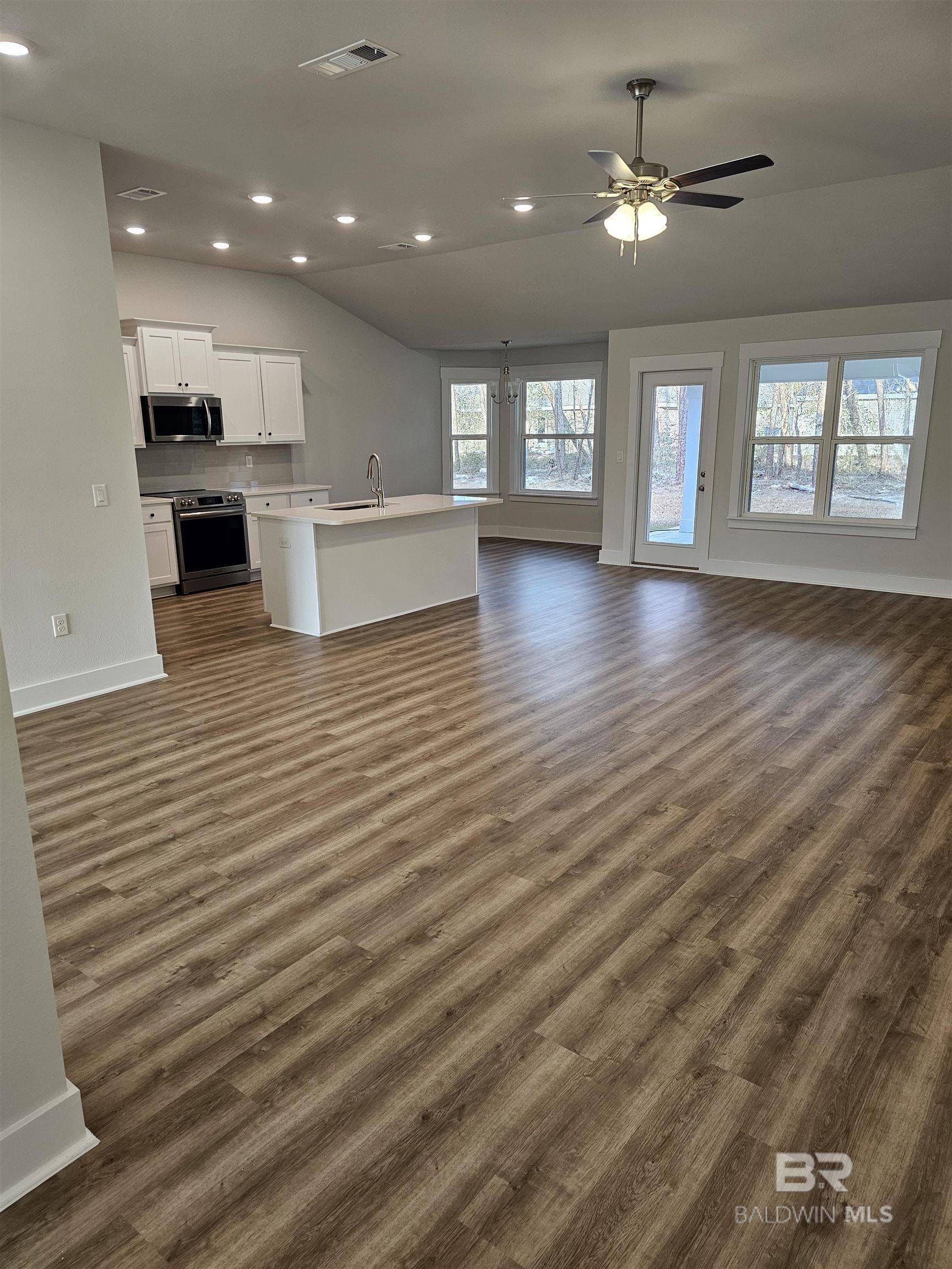 Gulf Shores, AL 36542,1644 Colony Parke Drive