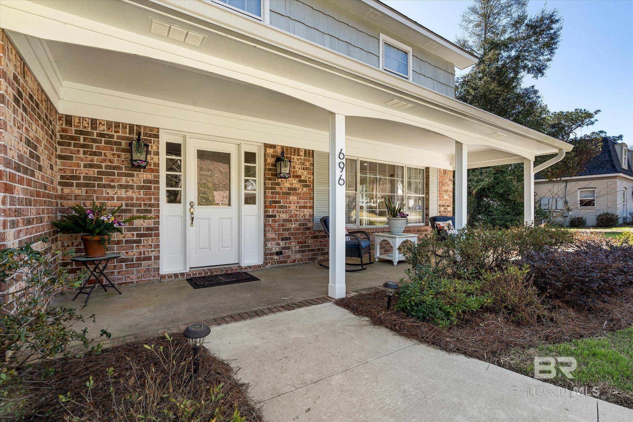 Fairhope, AL 36532,696 Greenwood Avenue