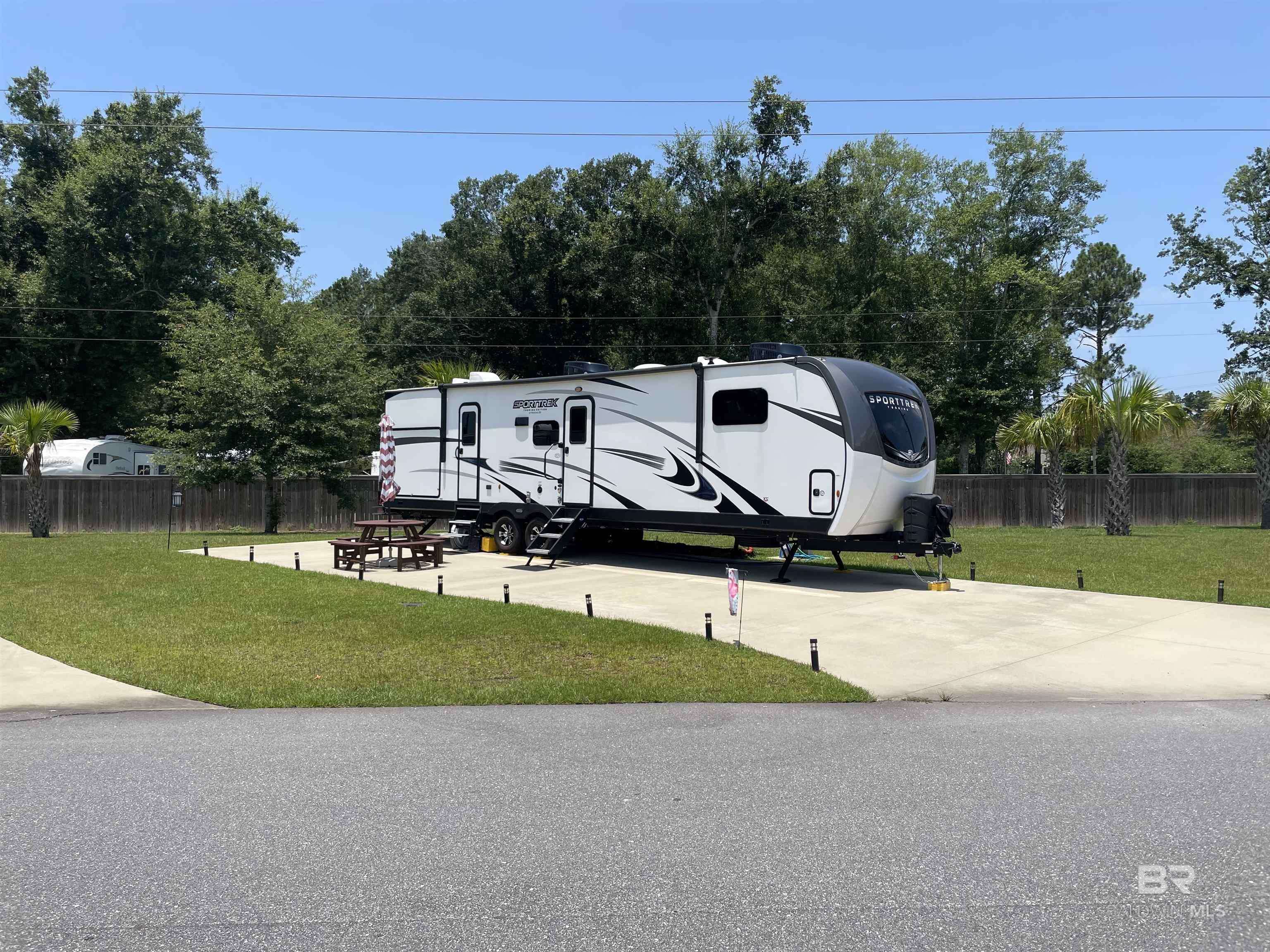 Gulf Shores, AL 36542,19558 County Road 8