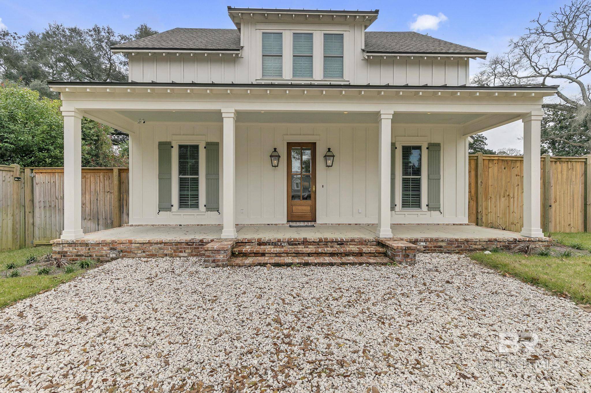 Fairhope, AL 36532,214 Seminole Avenue