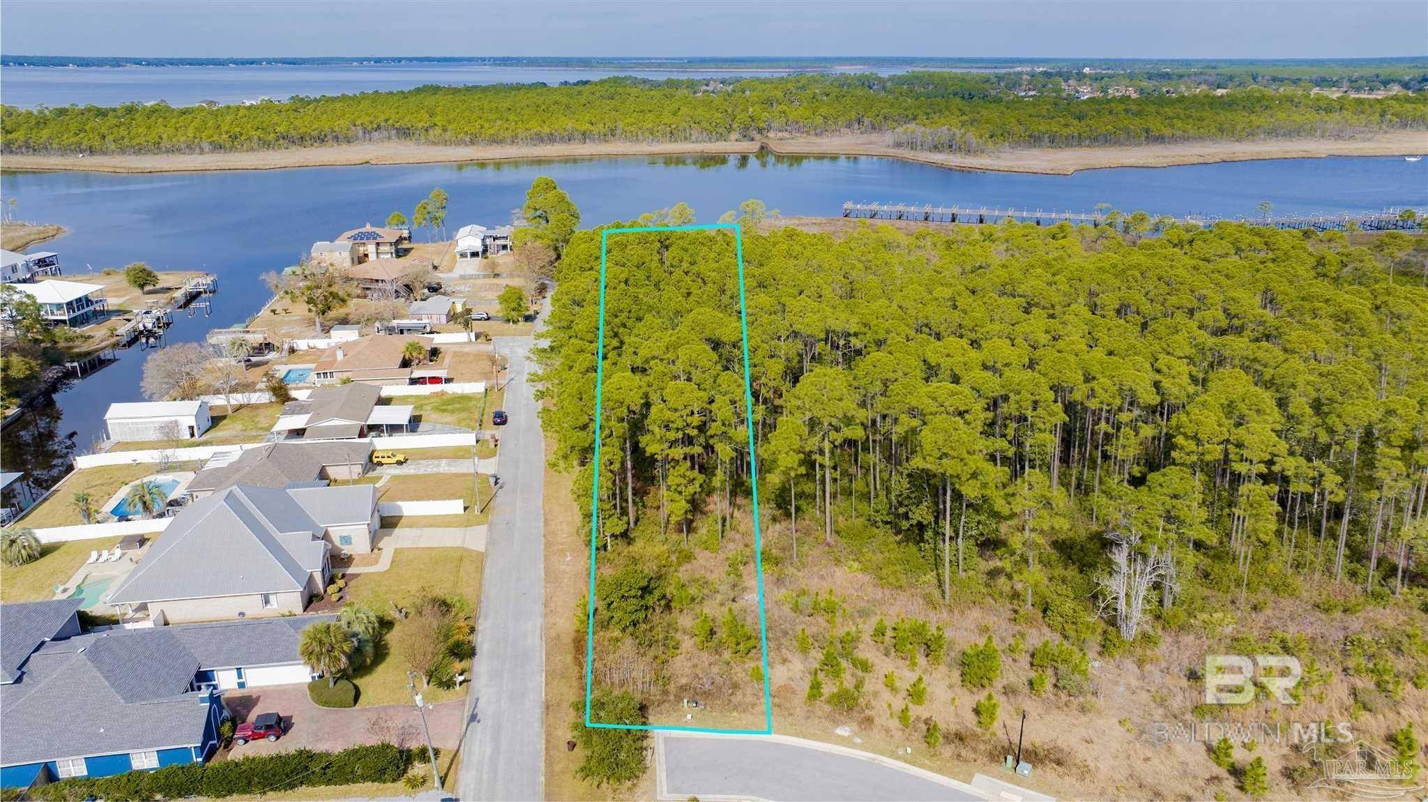 Pensacola, FL 32507,13794 Osprey Drive