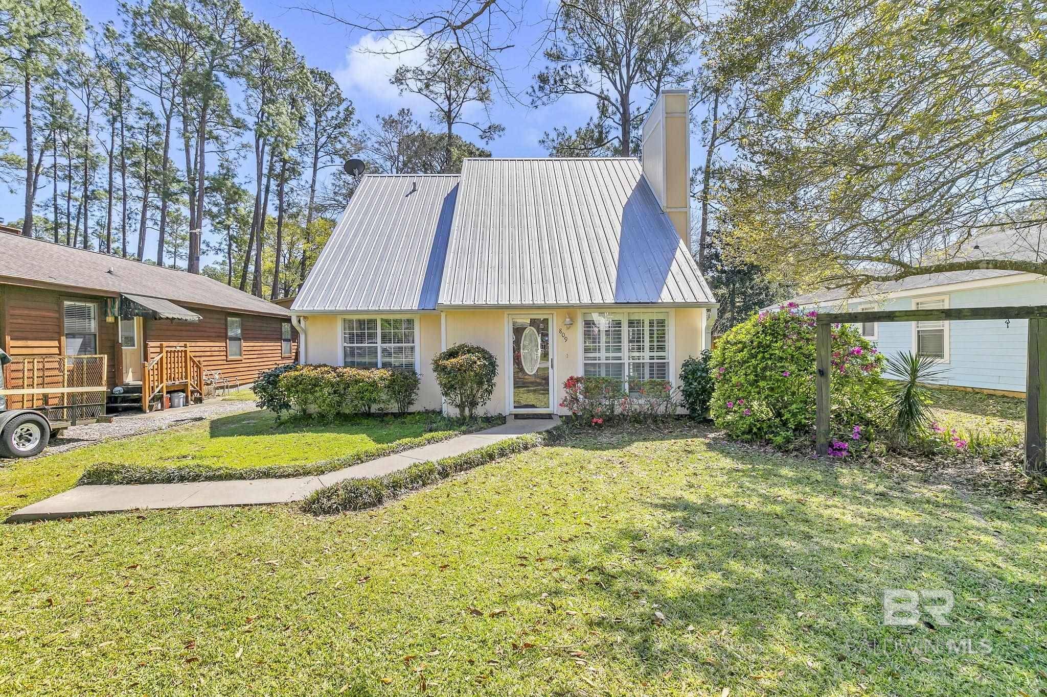 Gulf Shores, AL 36542,809 E 23rd Avenue