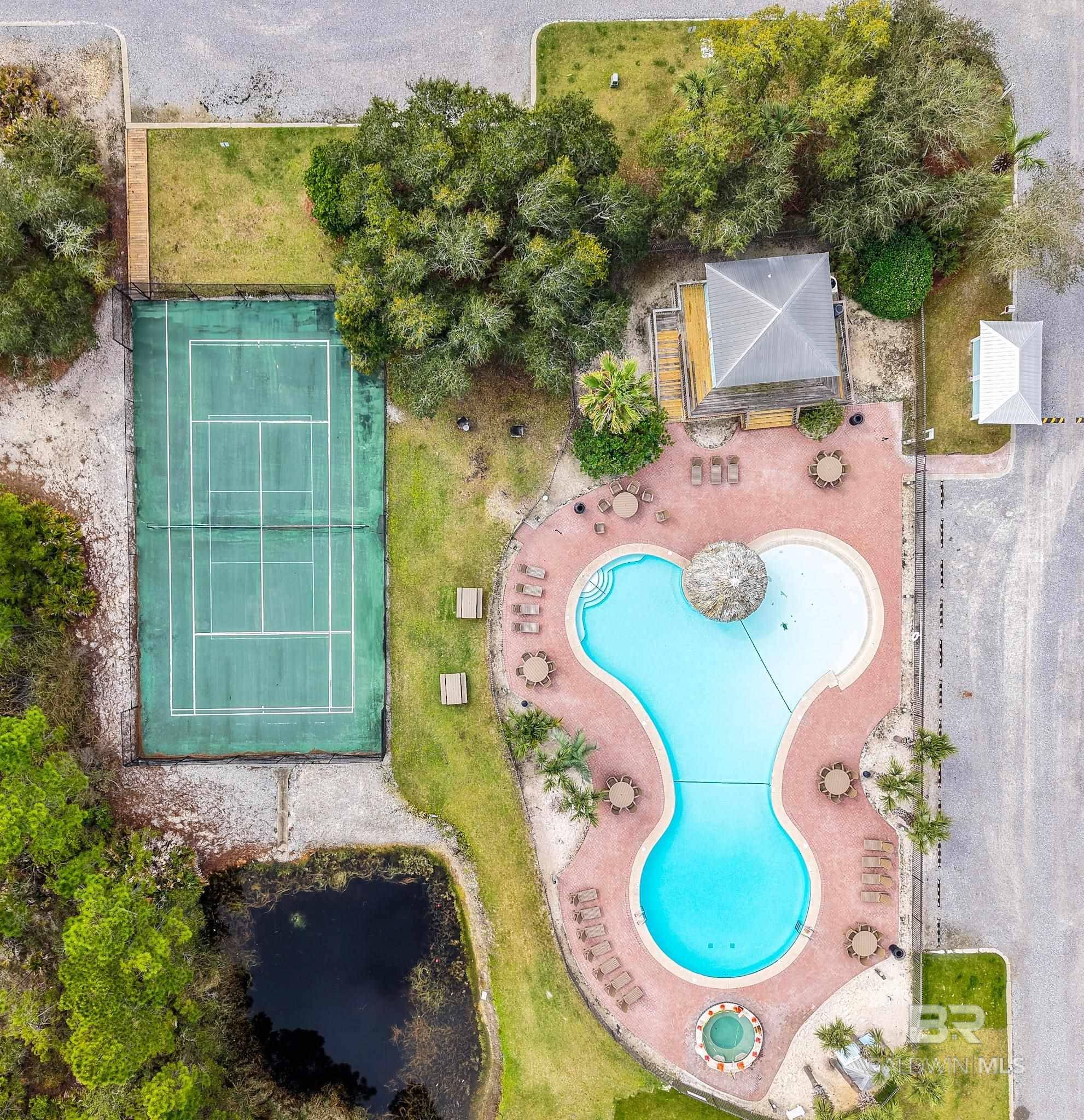 Gulf Shores, AL 36542,5601 State Highway 180 #1601