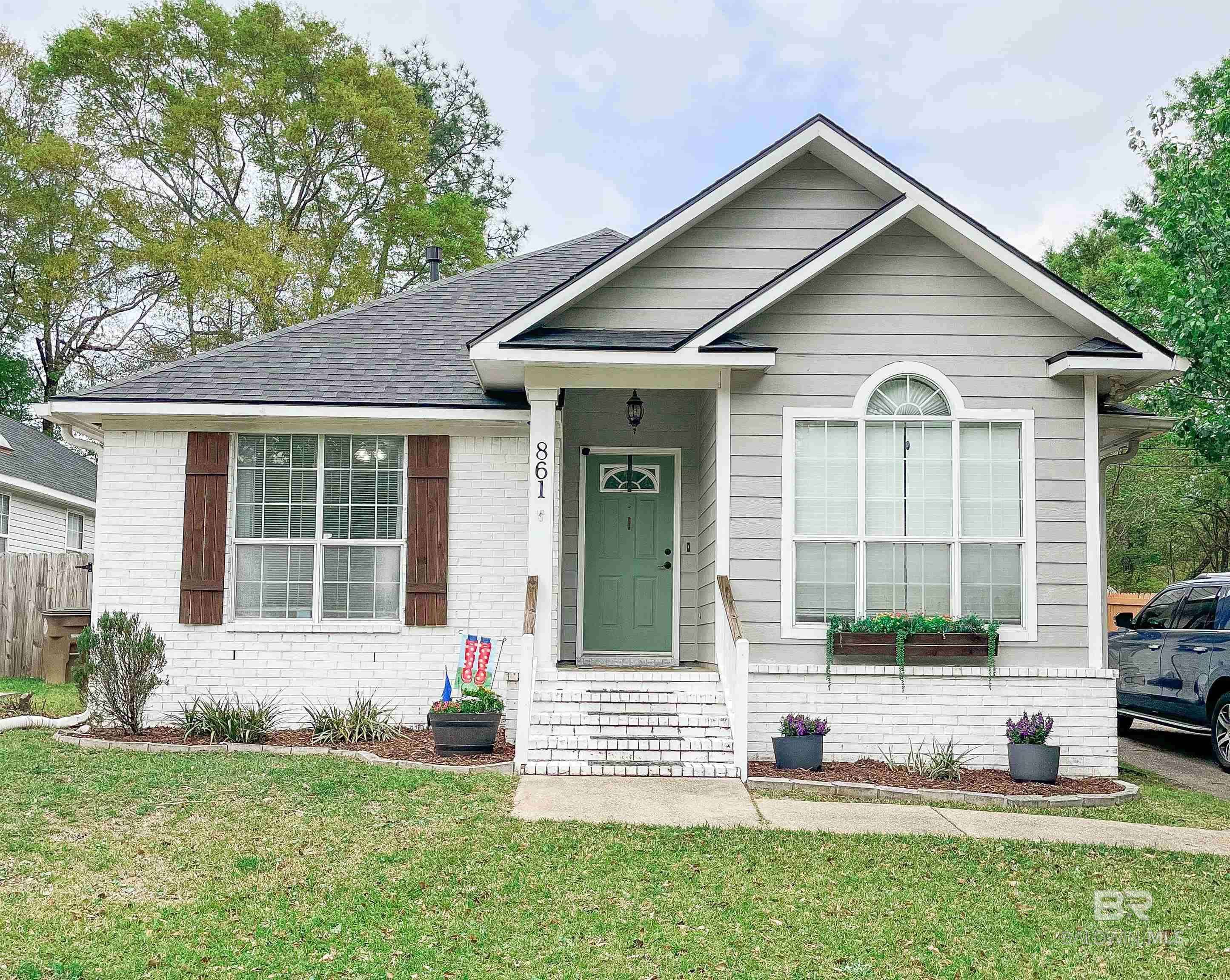 Mobile, AL 36609,861 Schaub Avenue