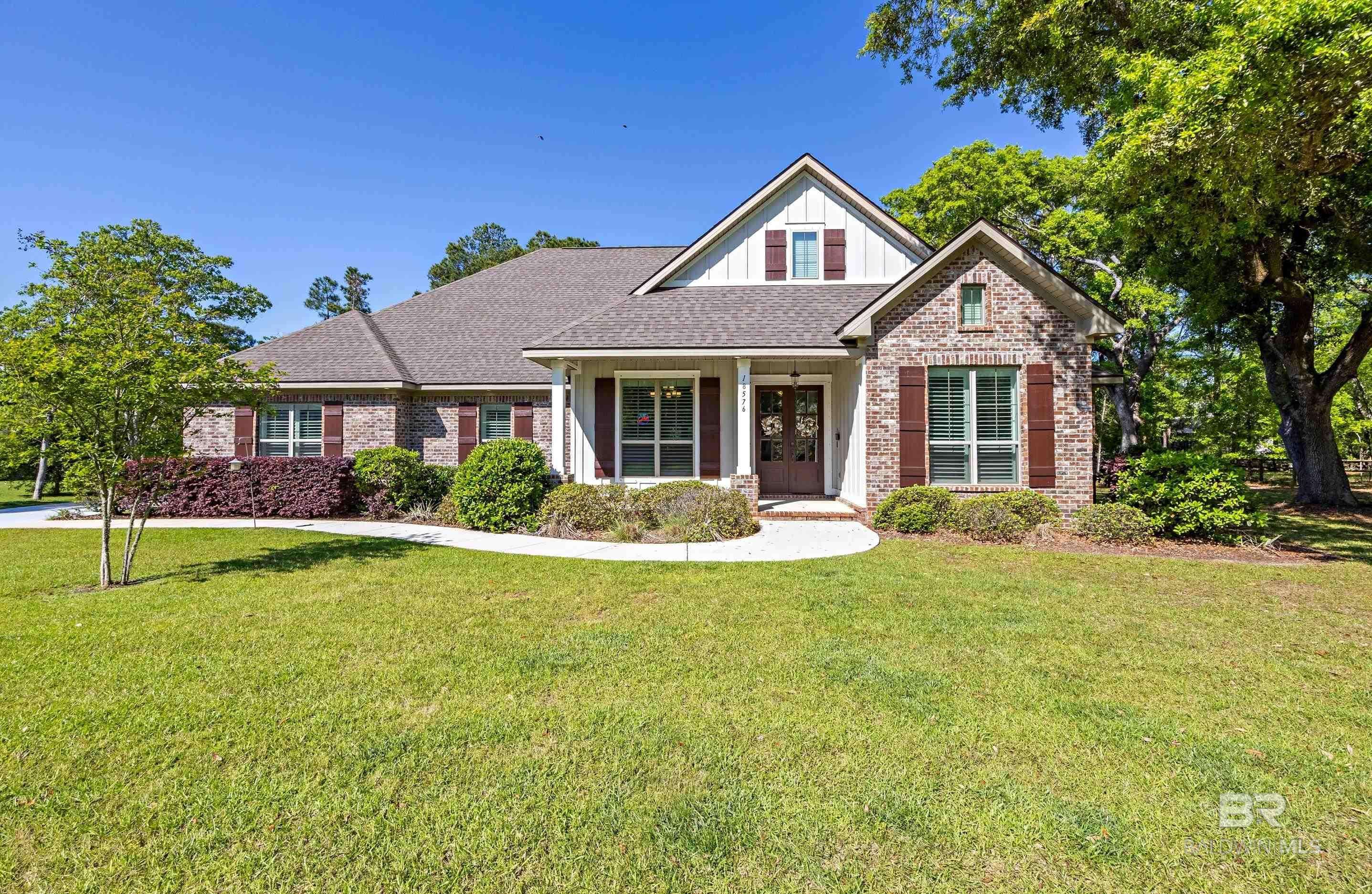 Gulf Shores, AL 36542,18576 Treasure Oaks Road
