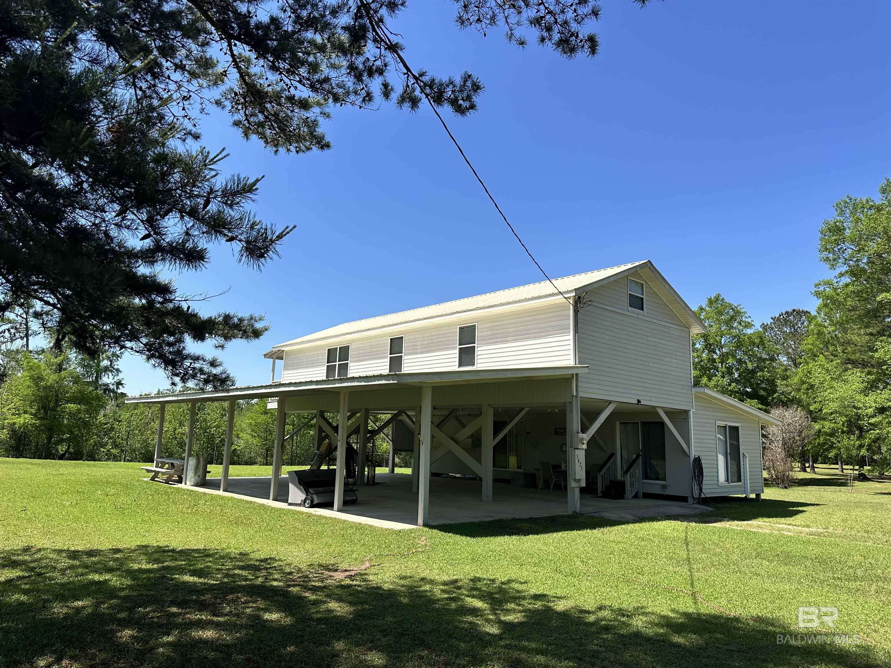 Brewton, AL 36426,5675 Highway 41