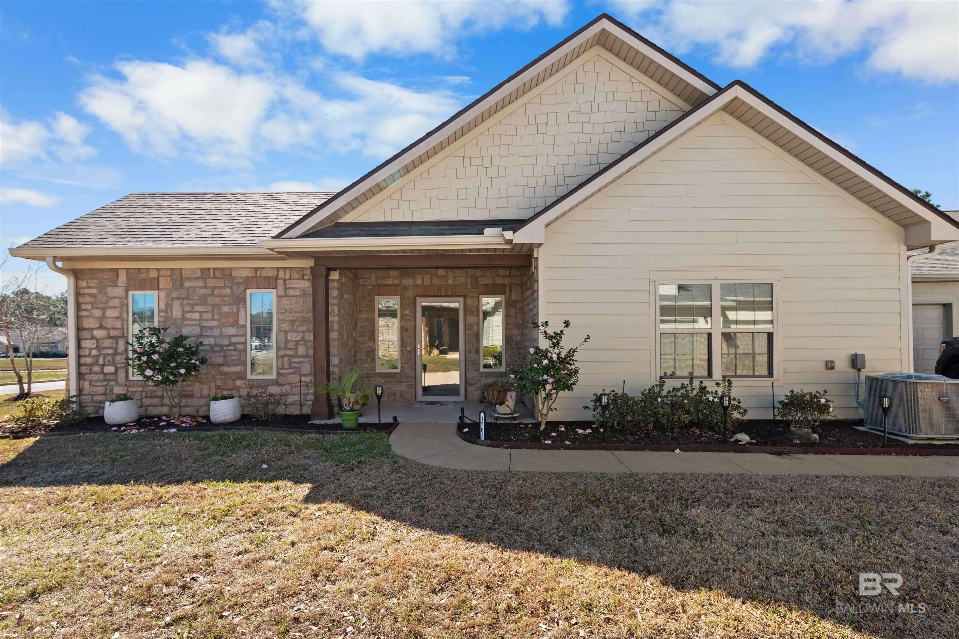 Foley, AL 36535,1703 Holmes Avenue #1703