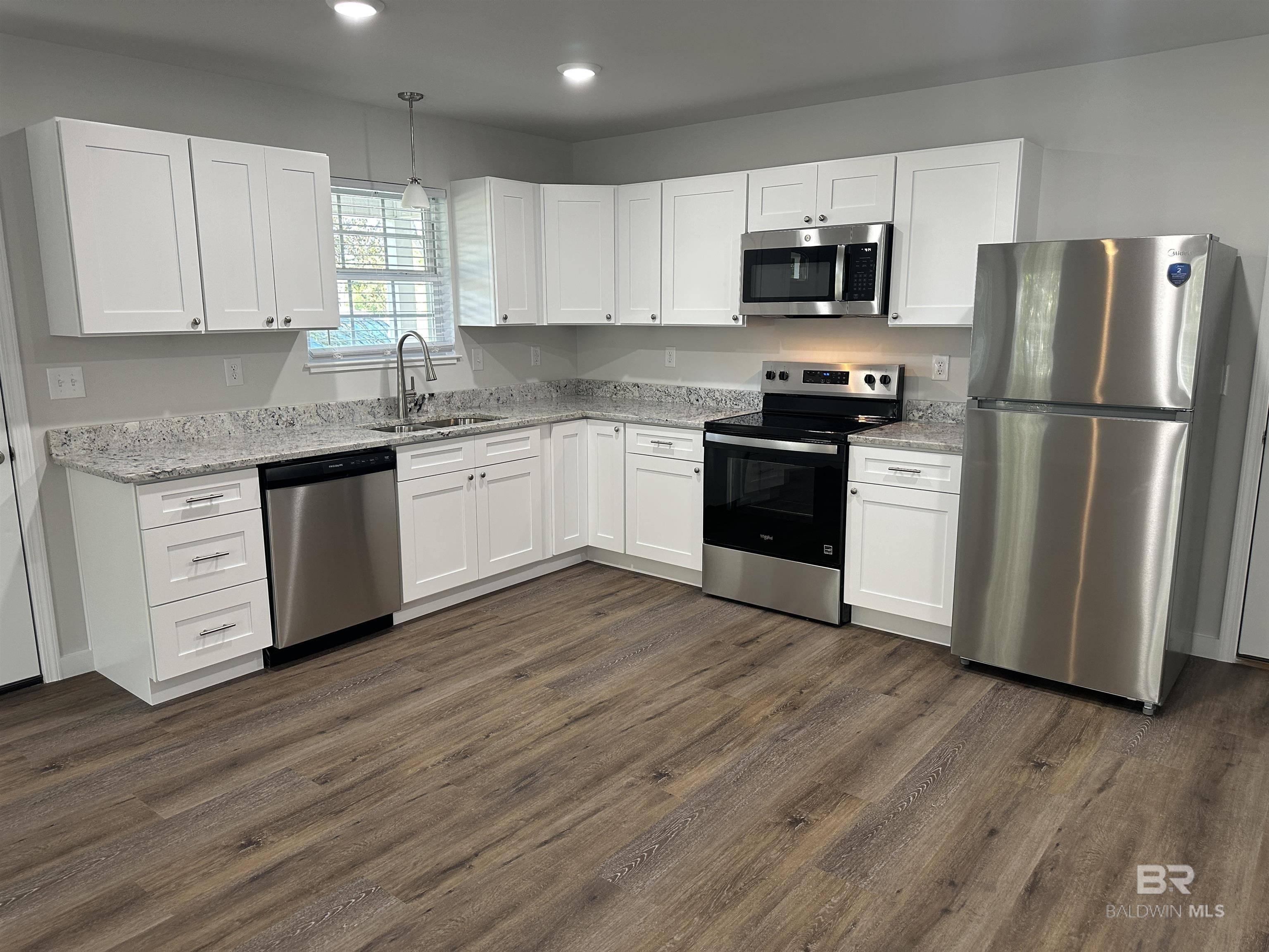 Atmore, AL 36502,10 Middleton Lane
