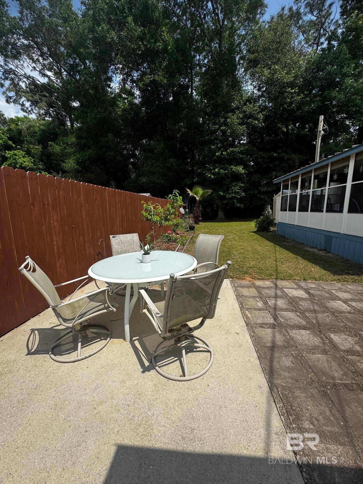 Lillian, AL 36549,1302 Pensacola Drive