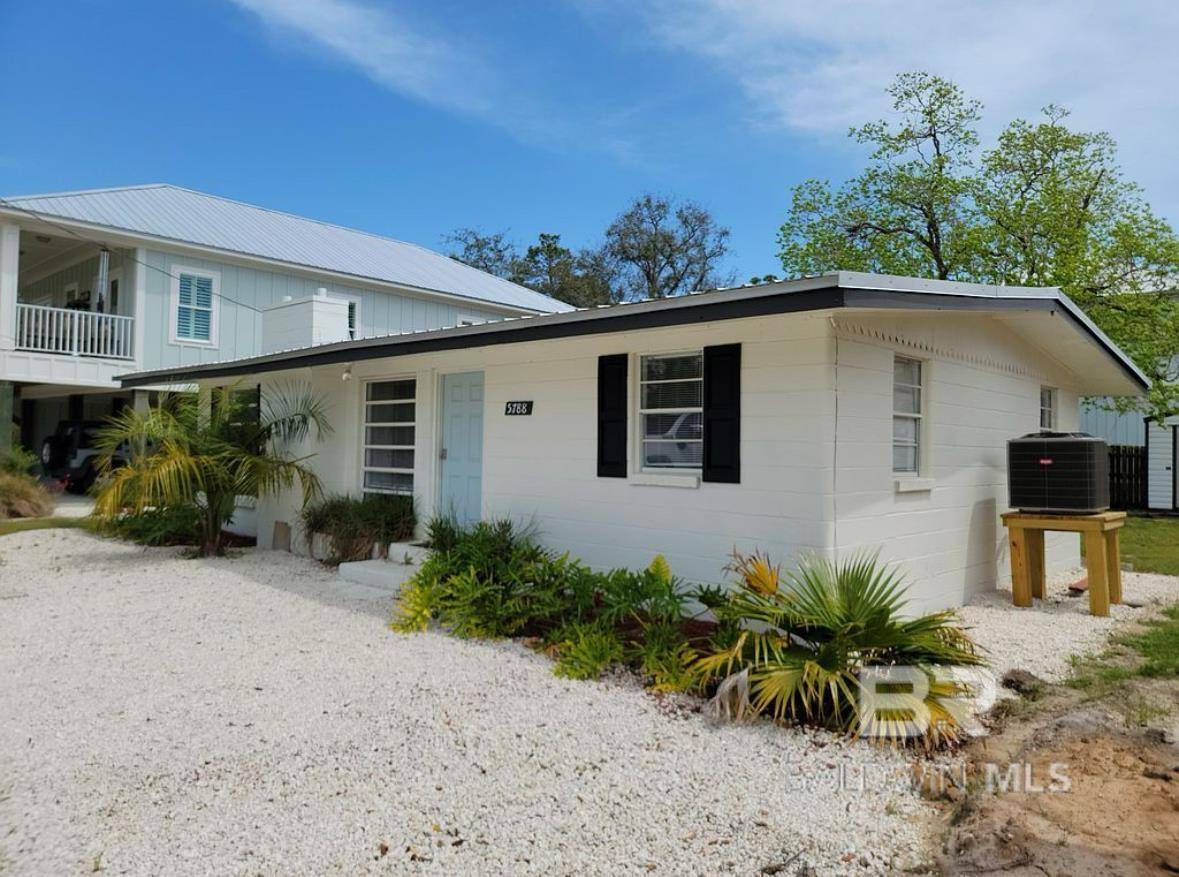 Orange Beach, AL 36561,5788 Pensacola Avenue