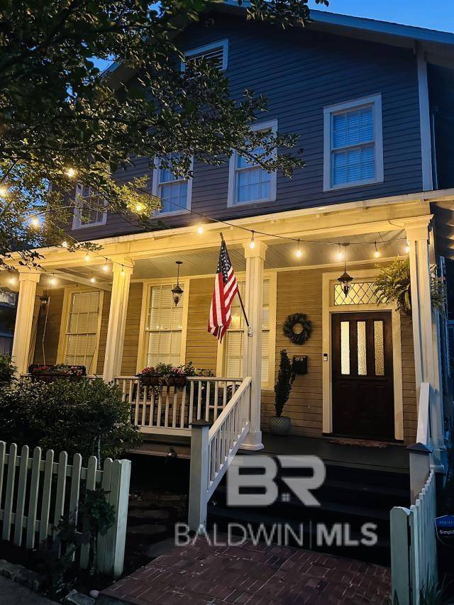 Mobile, AL 36604,54 S Catherine Street